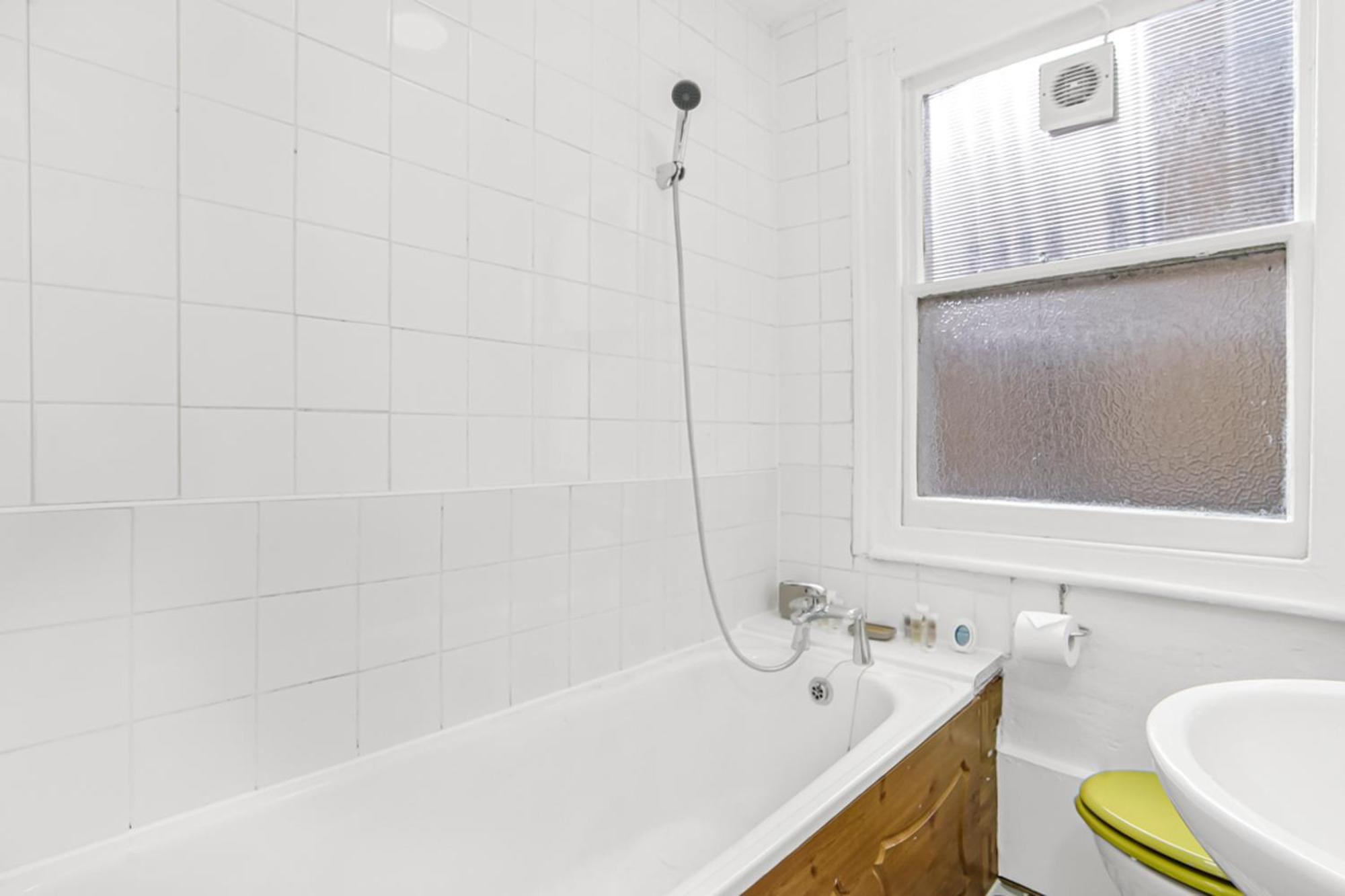 Apartment Spacious Retreat 2 Bedroom 5 Guests London