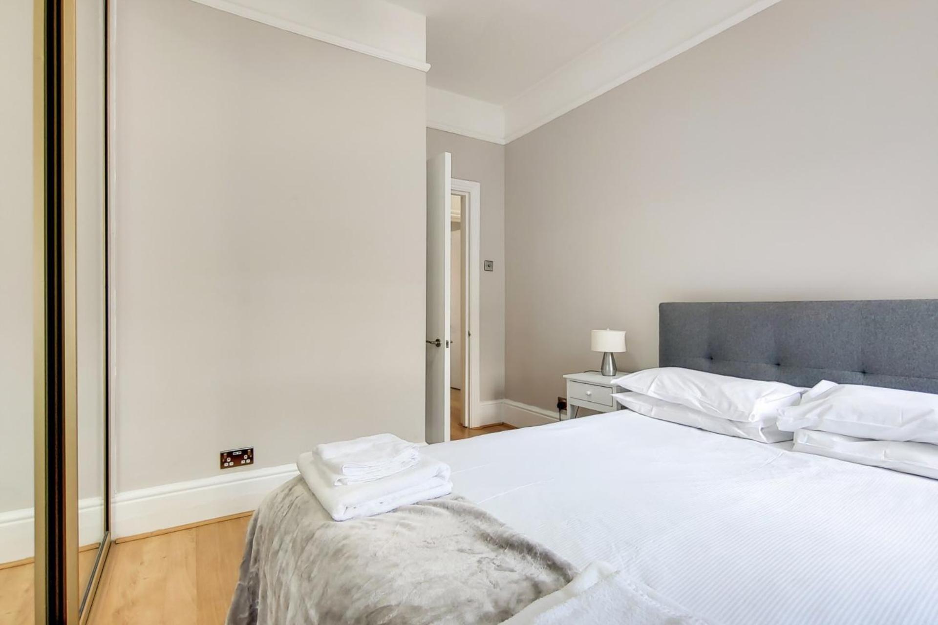 Oxford Street Apartment London
