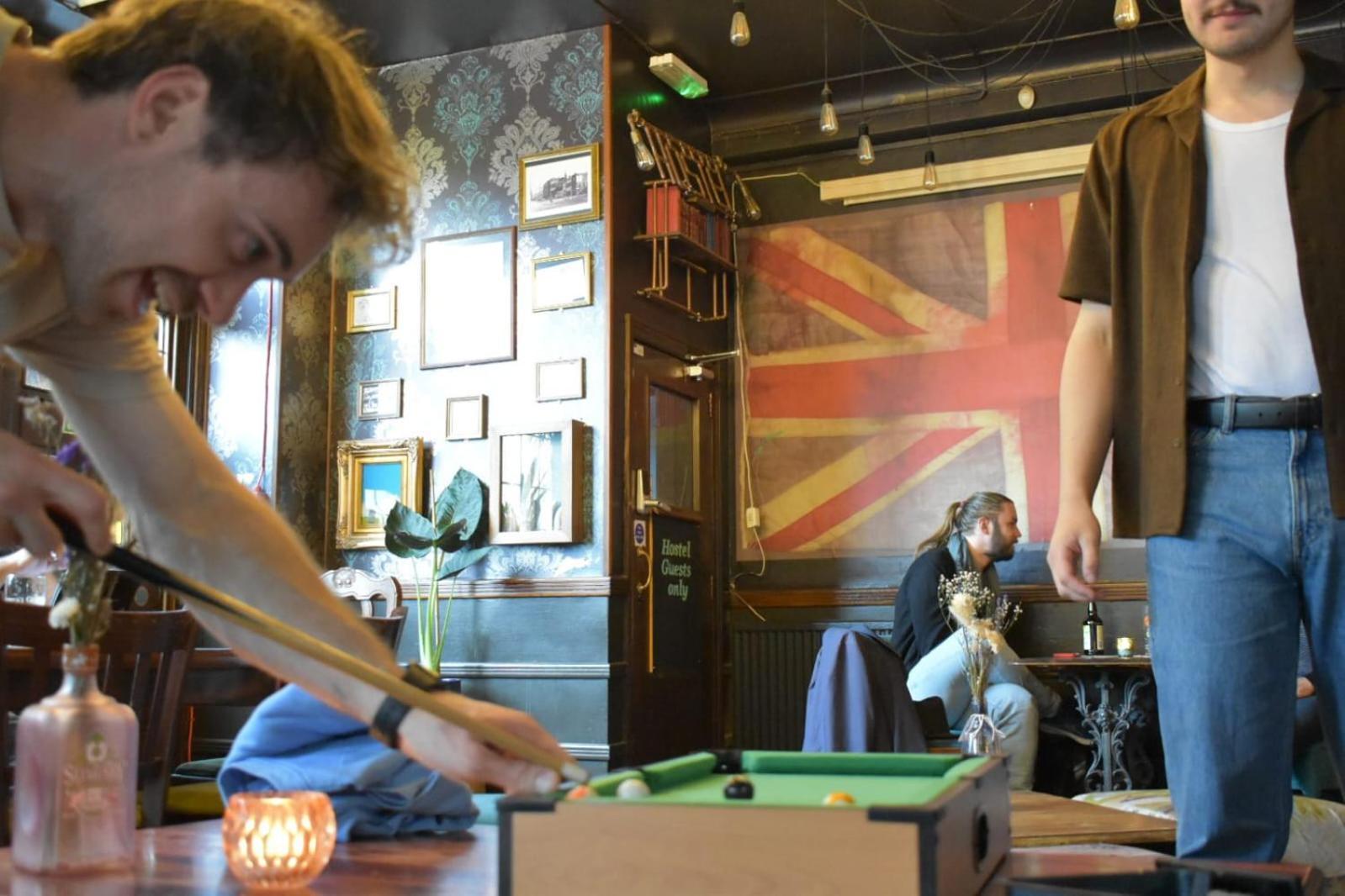 The Walrus Bar And Hostel *