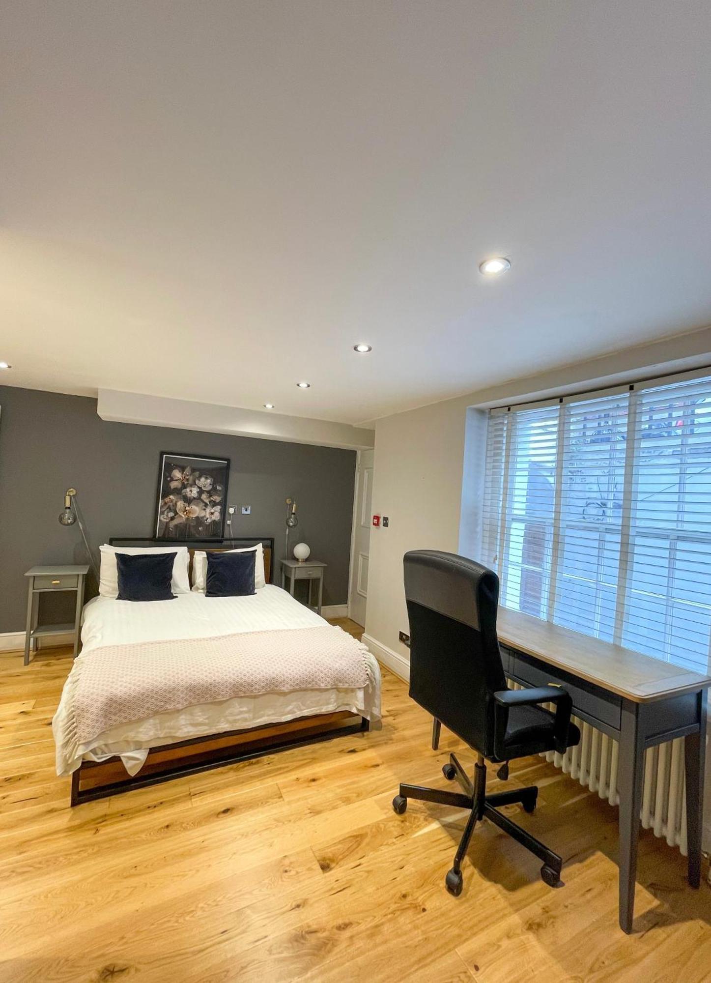 Apartment Bloomsbury Residences *