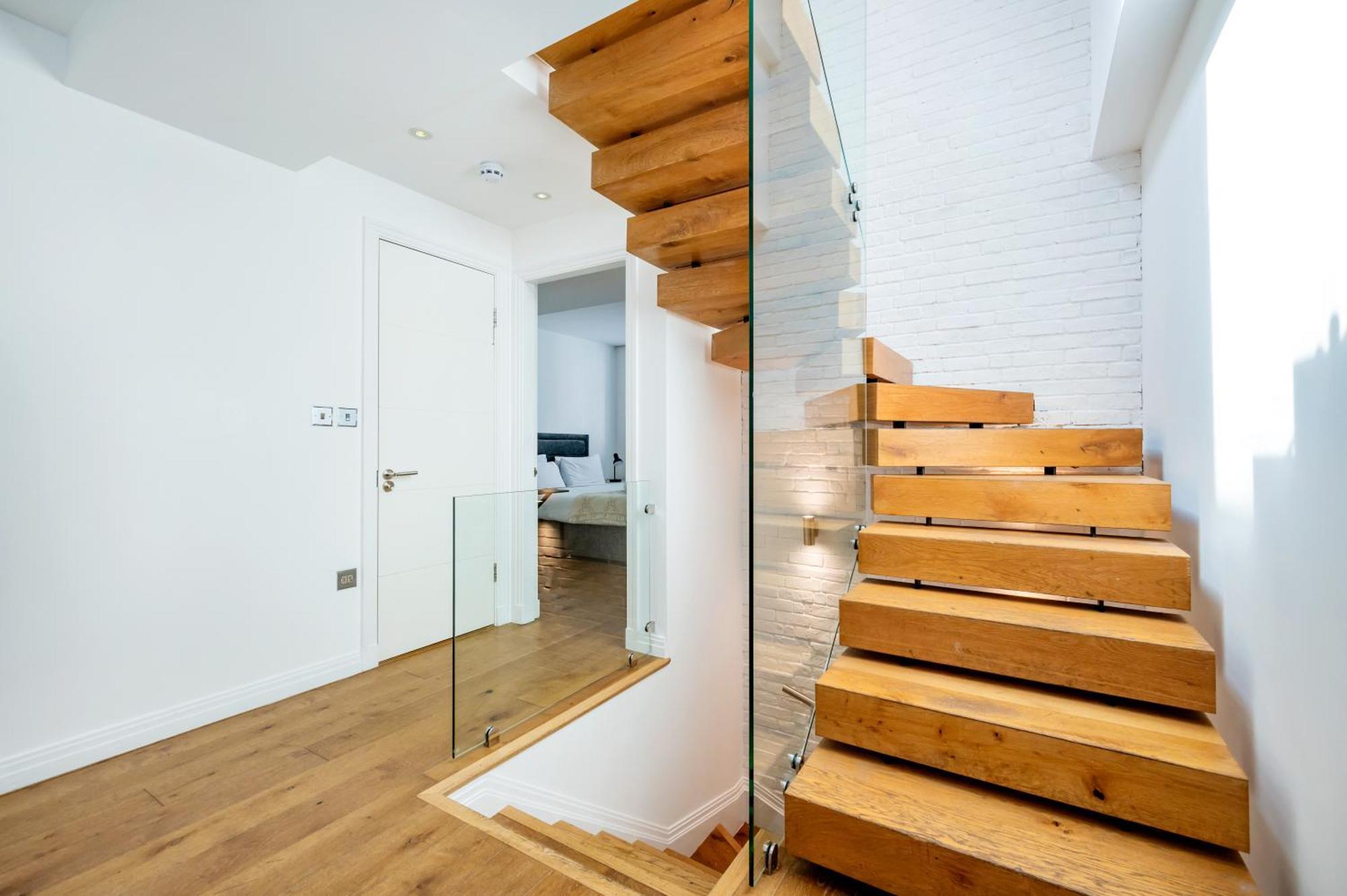 Welcome - The Piazza Apartment *