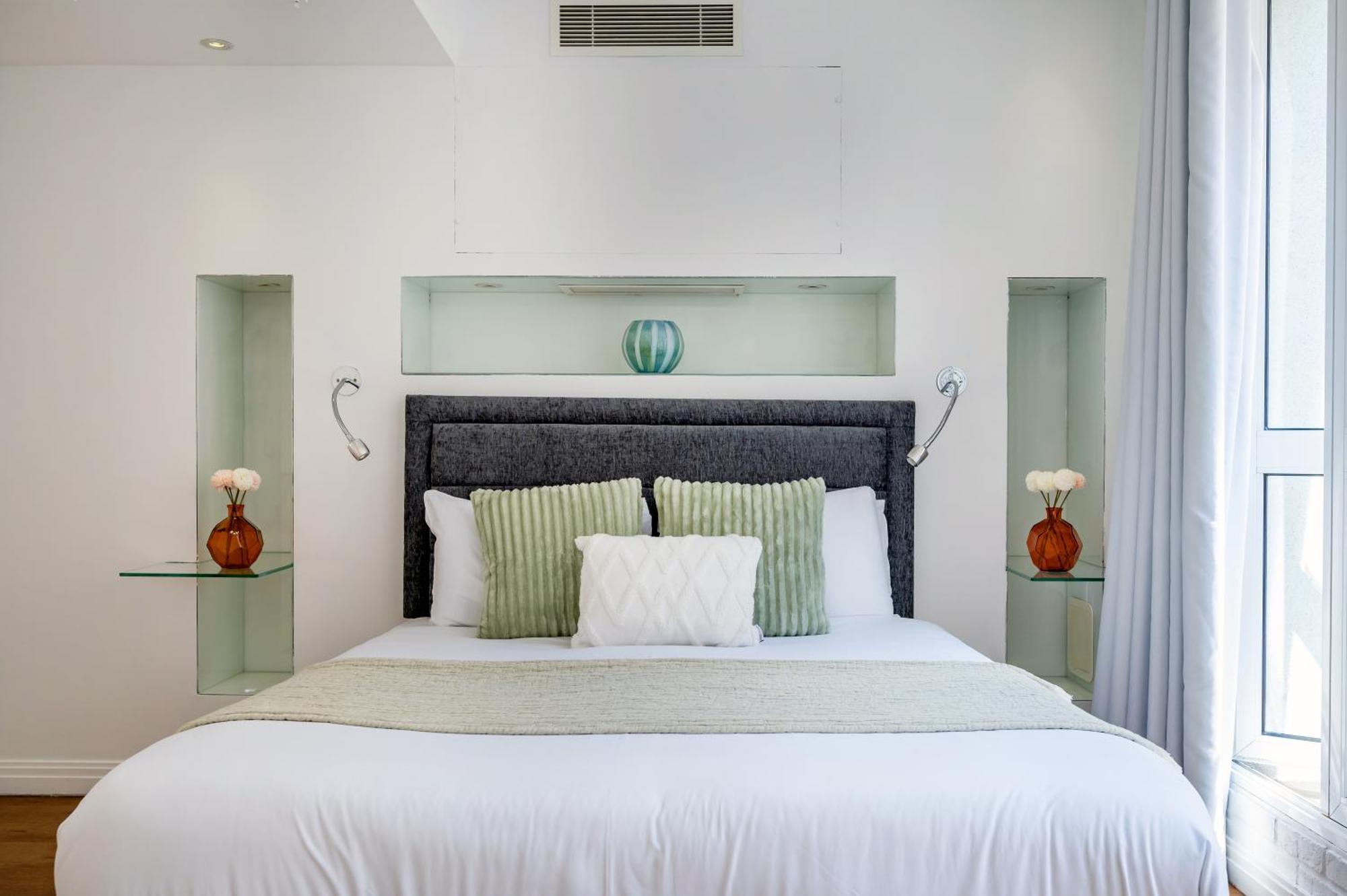 Welcome - The Piazza Apartment
