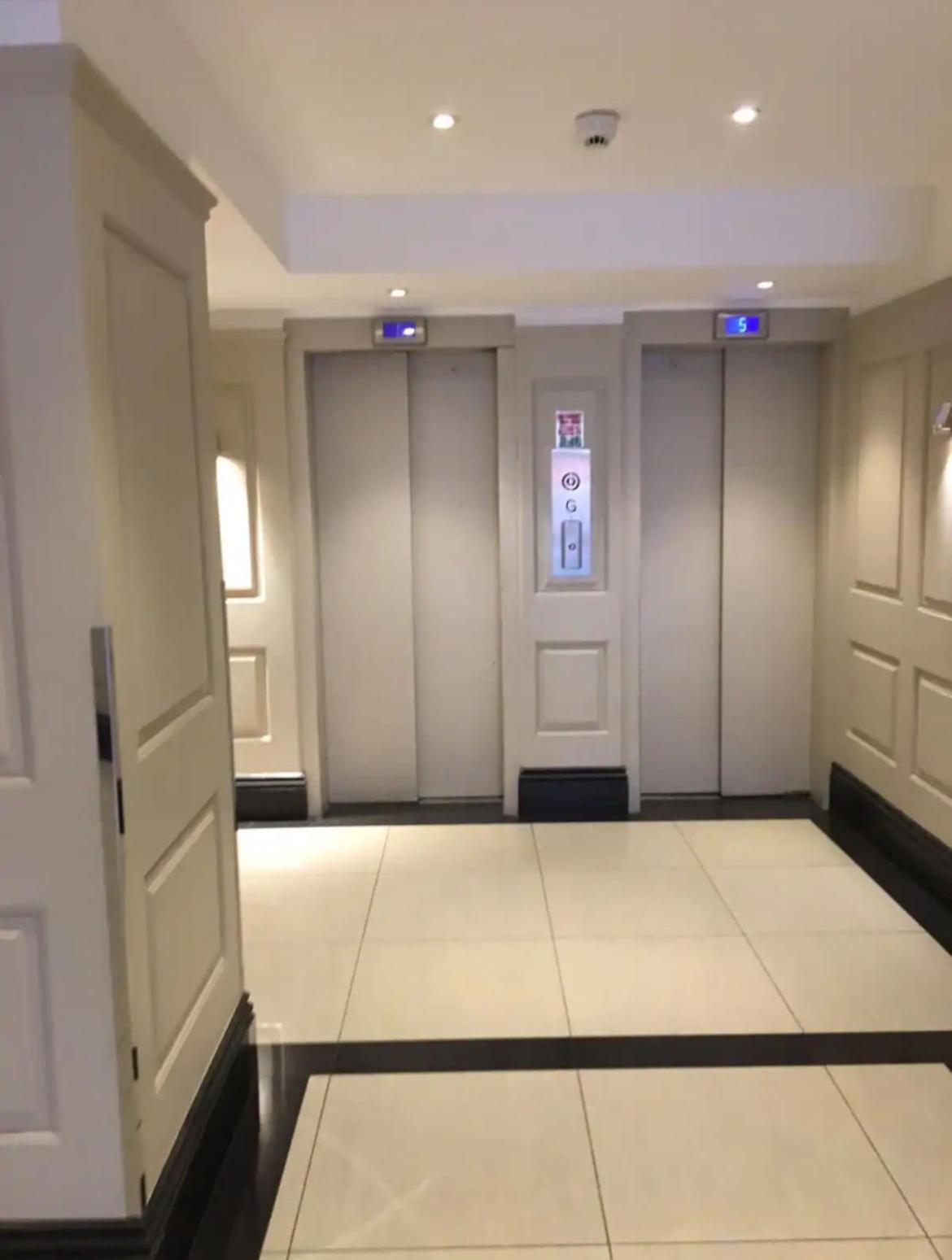 Spacious - South Kensington - Harrods Apartment *