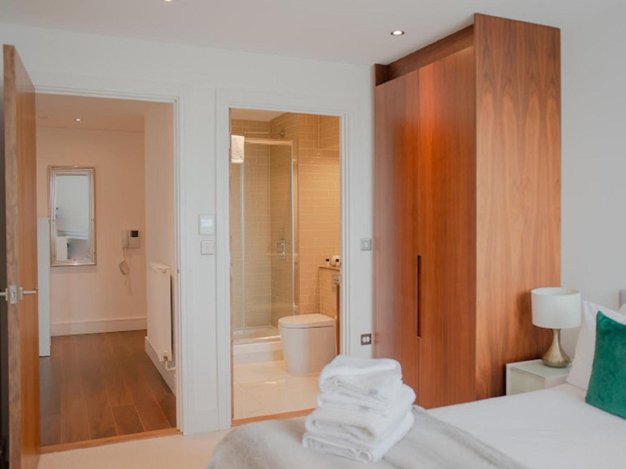 Apartment Lincoln Plaza By Interhome