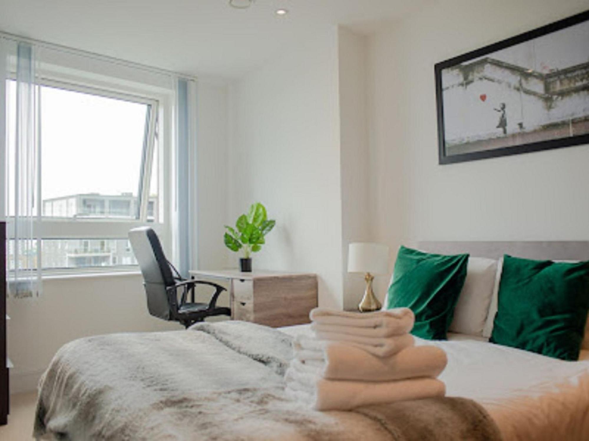 Lincoln Plaza By Interhome Apartment *