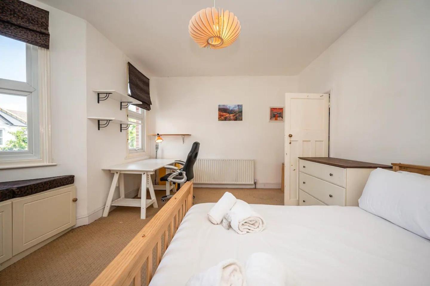 Holiday home Pass The Keys Large Period House With Garden Near Peckham