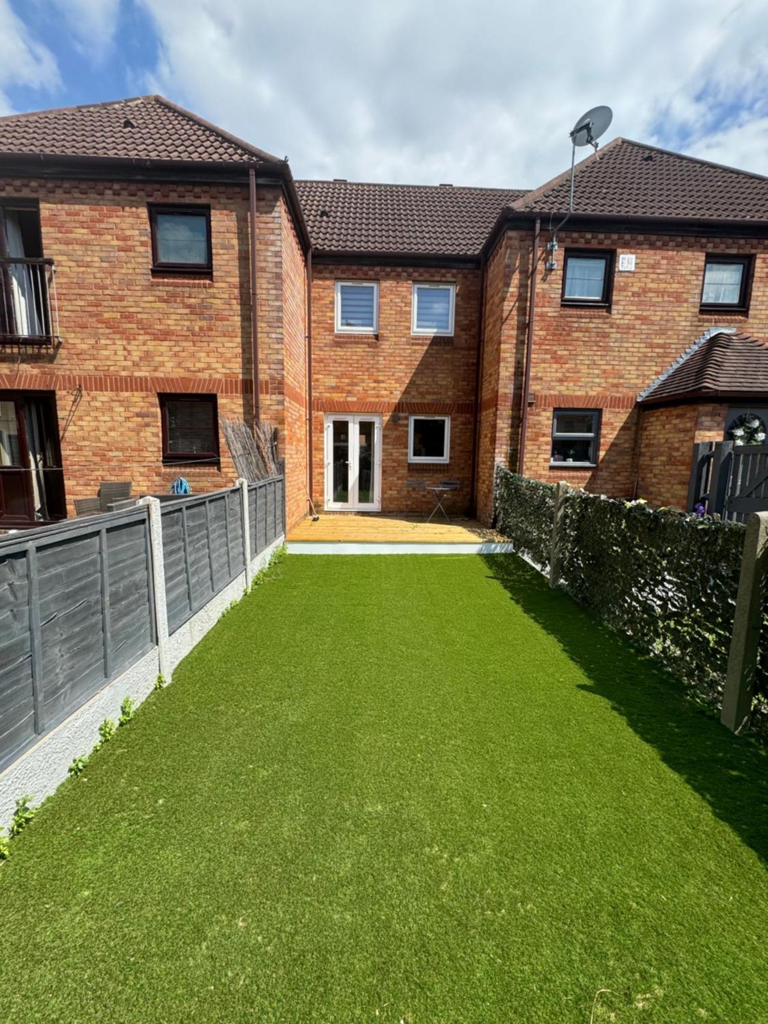 Beckton With Free Parking Apartment *