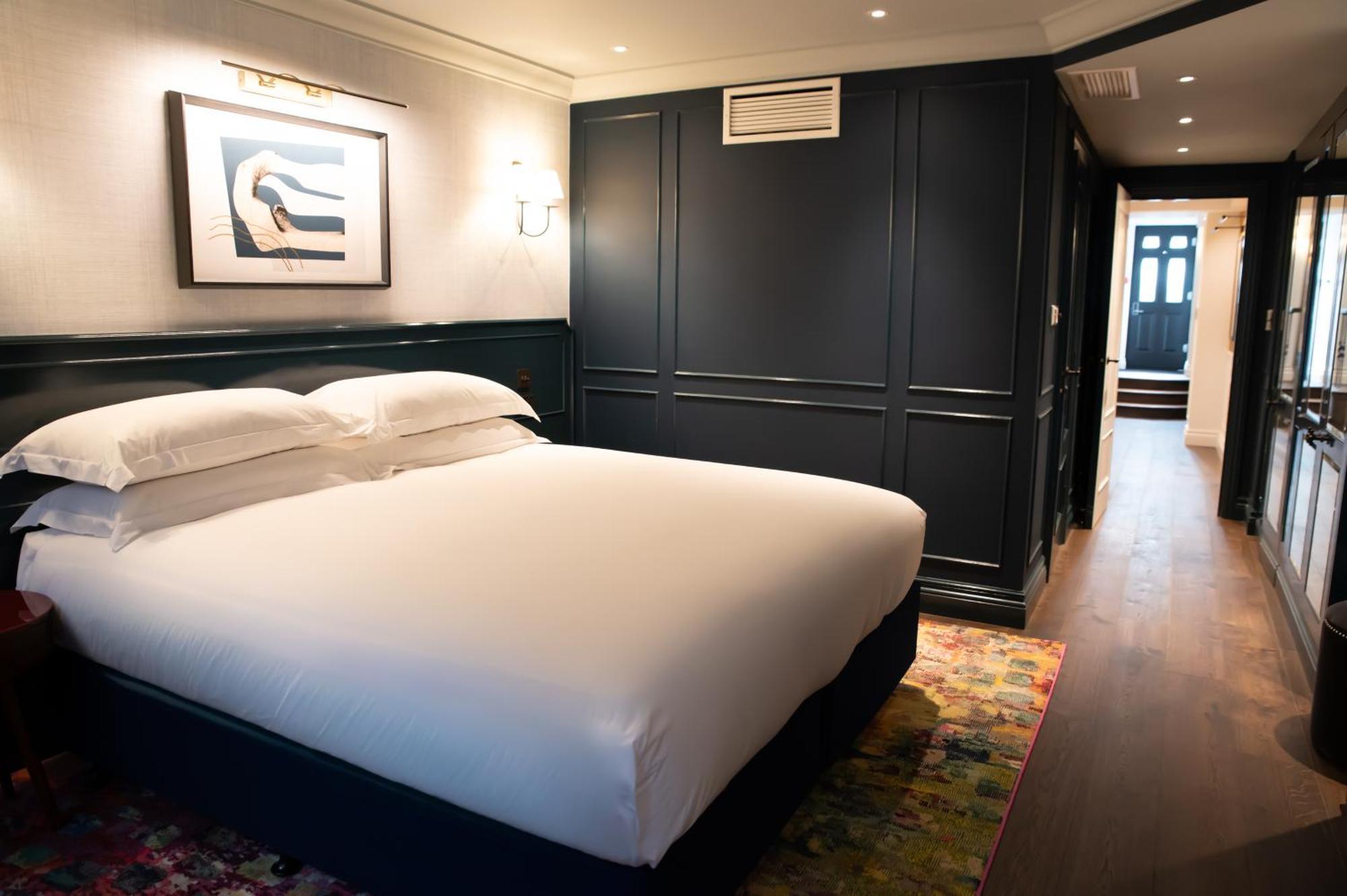 The Capital Hotel, & Townhouse Hotel Londen