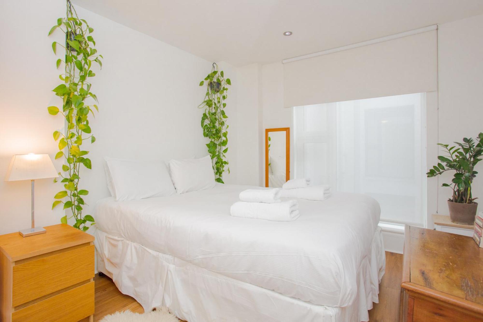 Trendy East Near Shoreditch Apartment London
