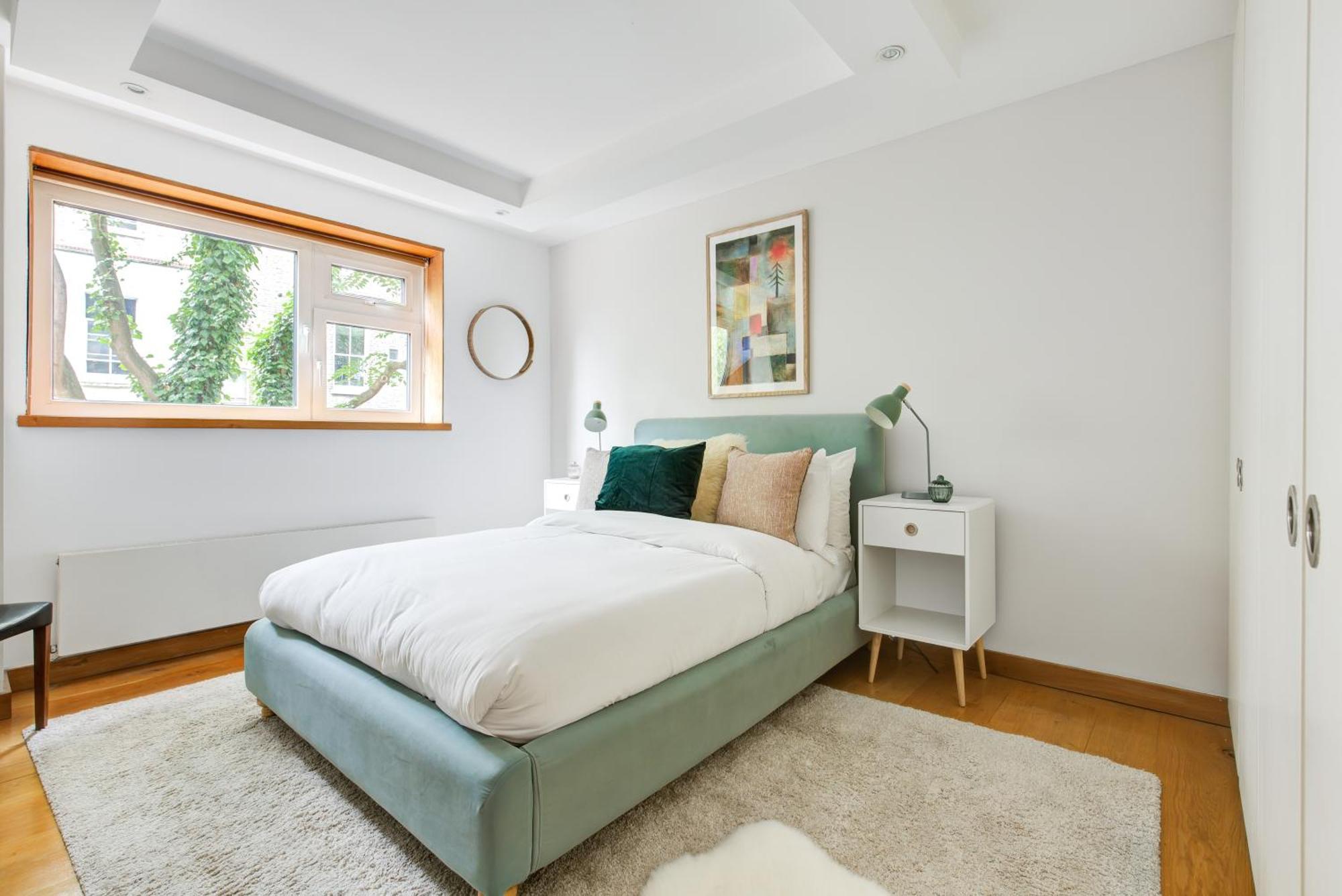 Modern Notting Hill 2 Bedroom Near Royal Oak Tube Apartment