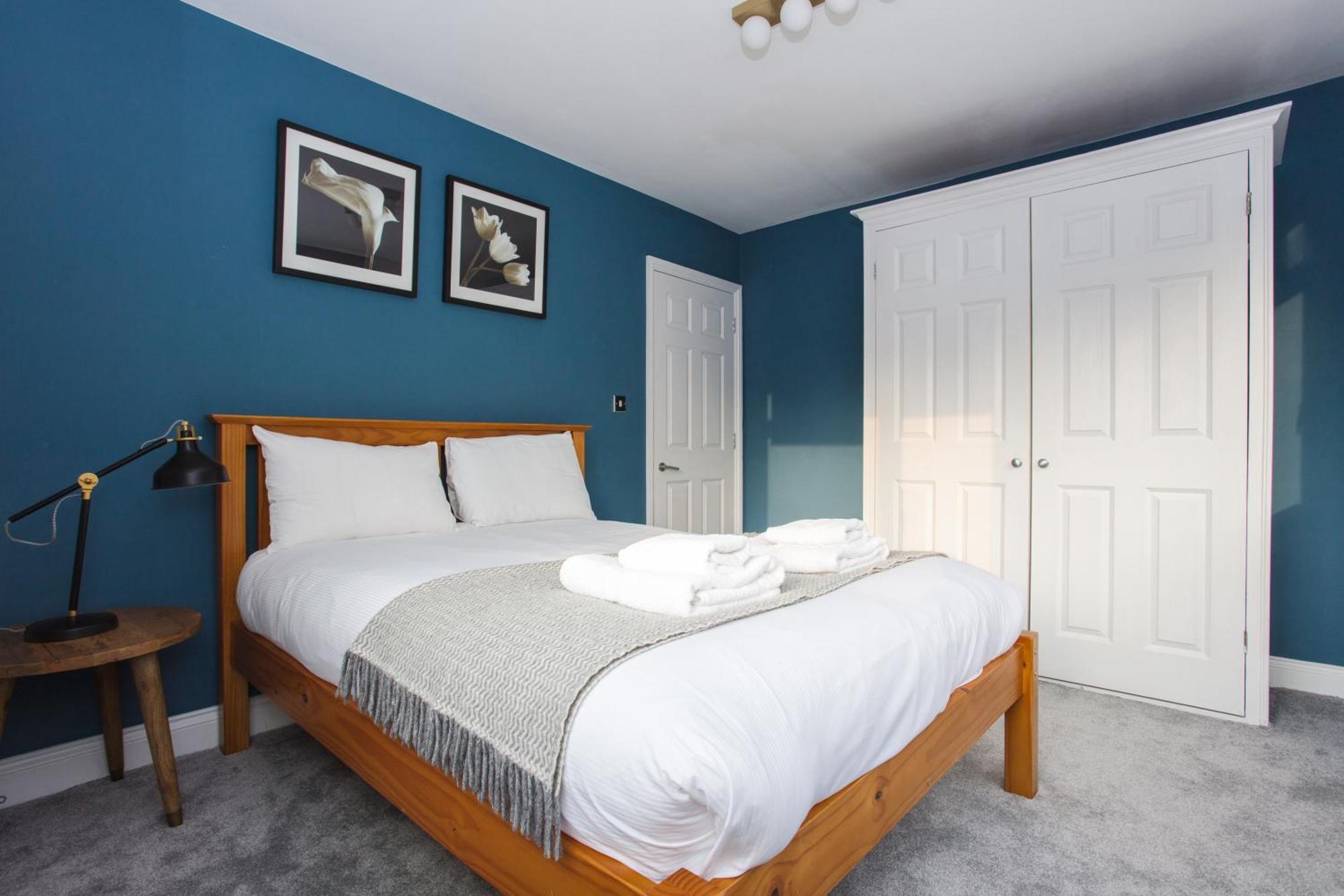 Lovely 2 Bedroom Flat Near Whitechapel Station Appartement *