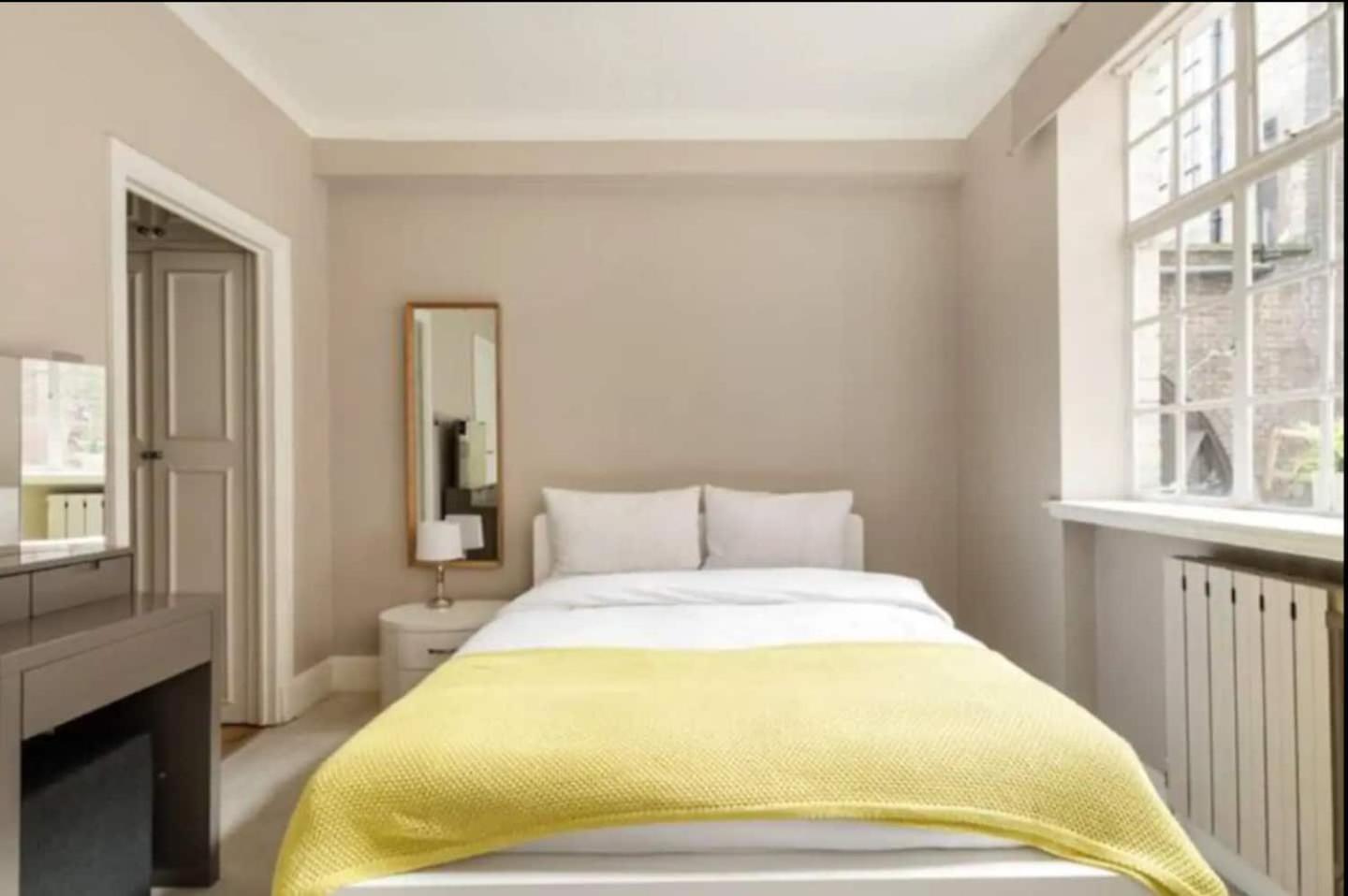 Modern 2 Bedroom In Marble Arch Apartment London