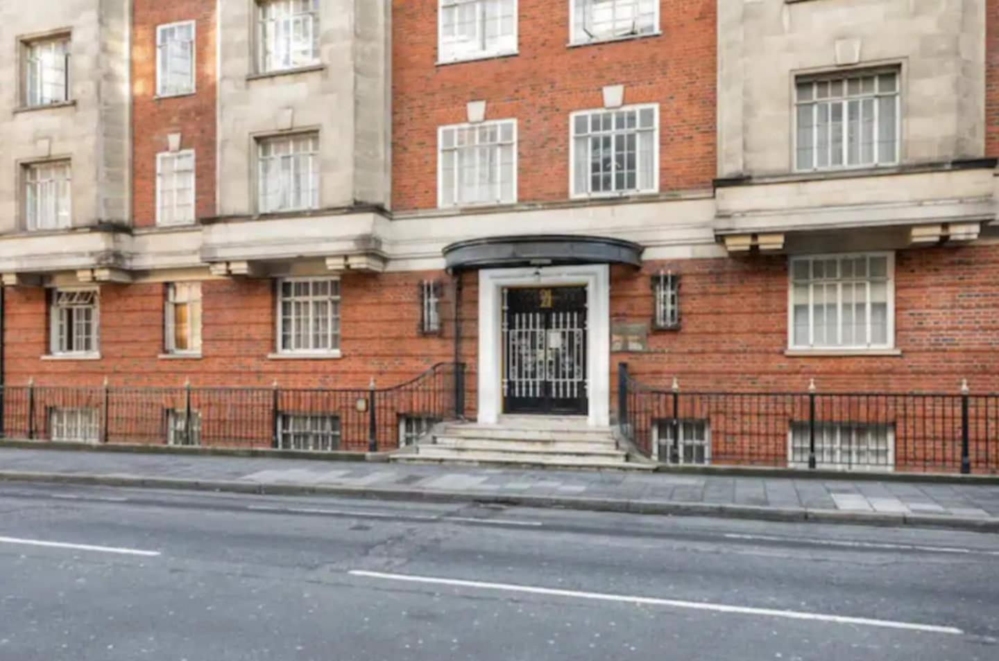 Modern 2 Bedroom In Marble Arch Apartment London