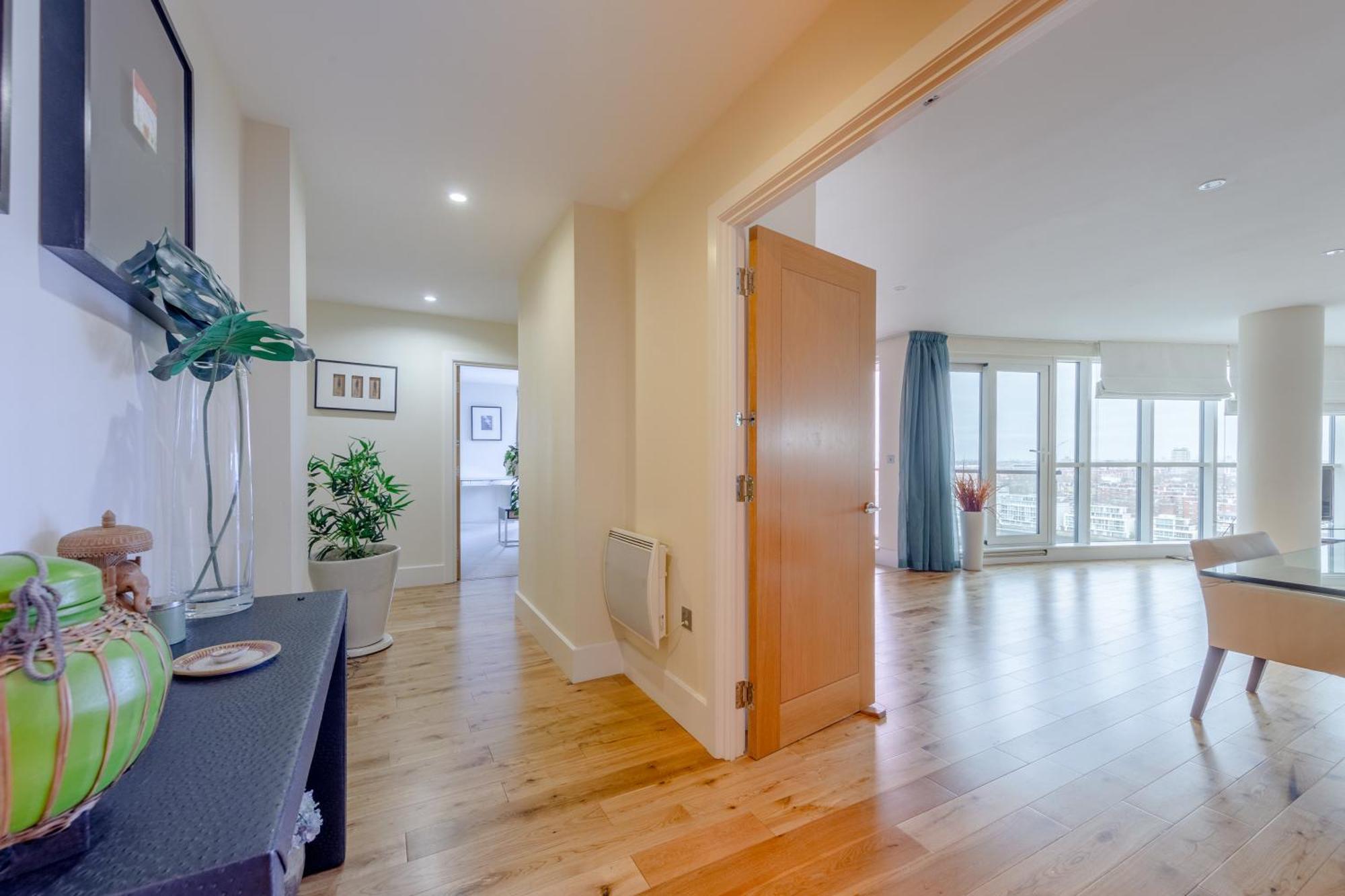 Apartment Gorgeous 3 Bedroom Flat In Vauxhall With Views