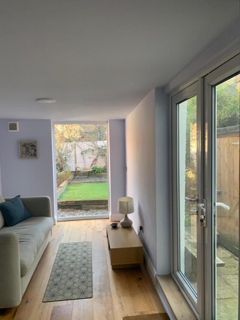 Tranquil 1 Bedroom Flat In Peckham Londen