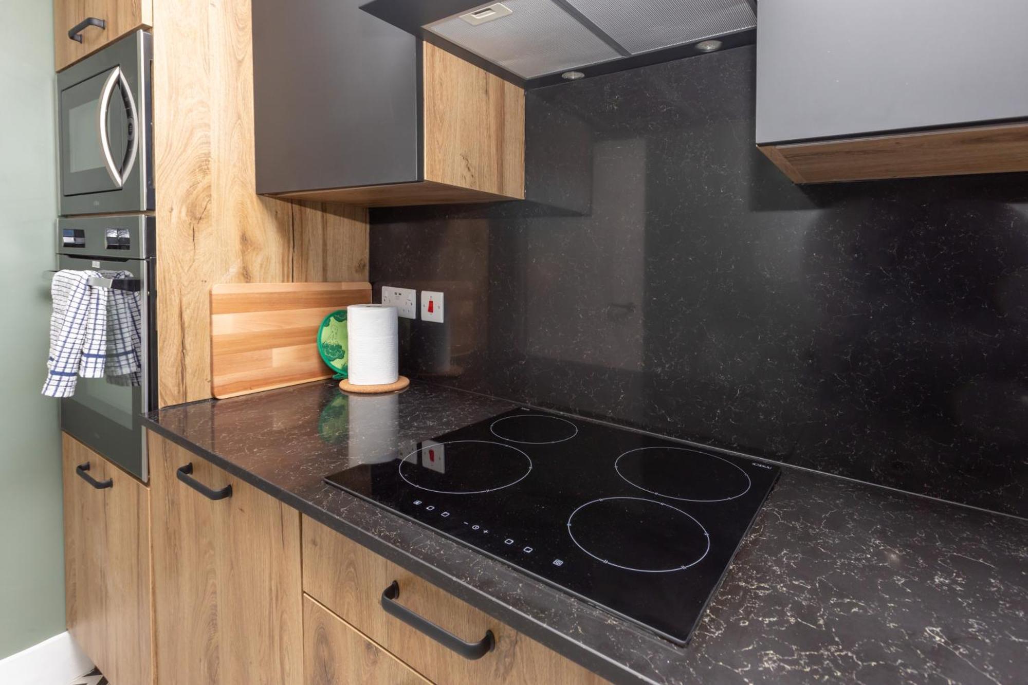 Spacious & Pristine 2bd Flat - Balham * London
