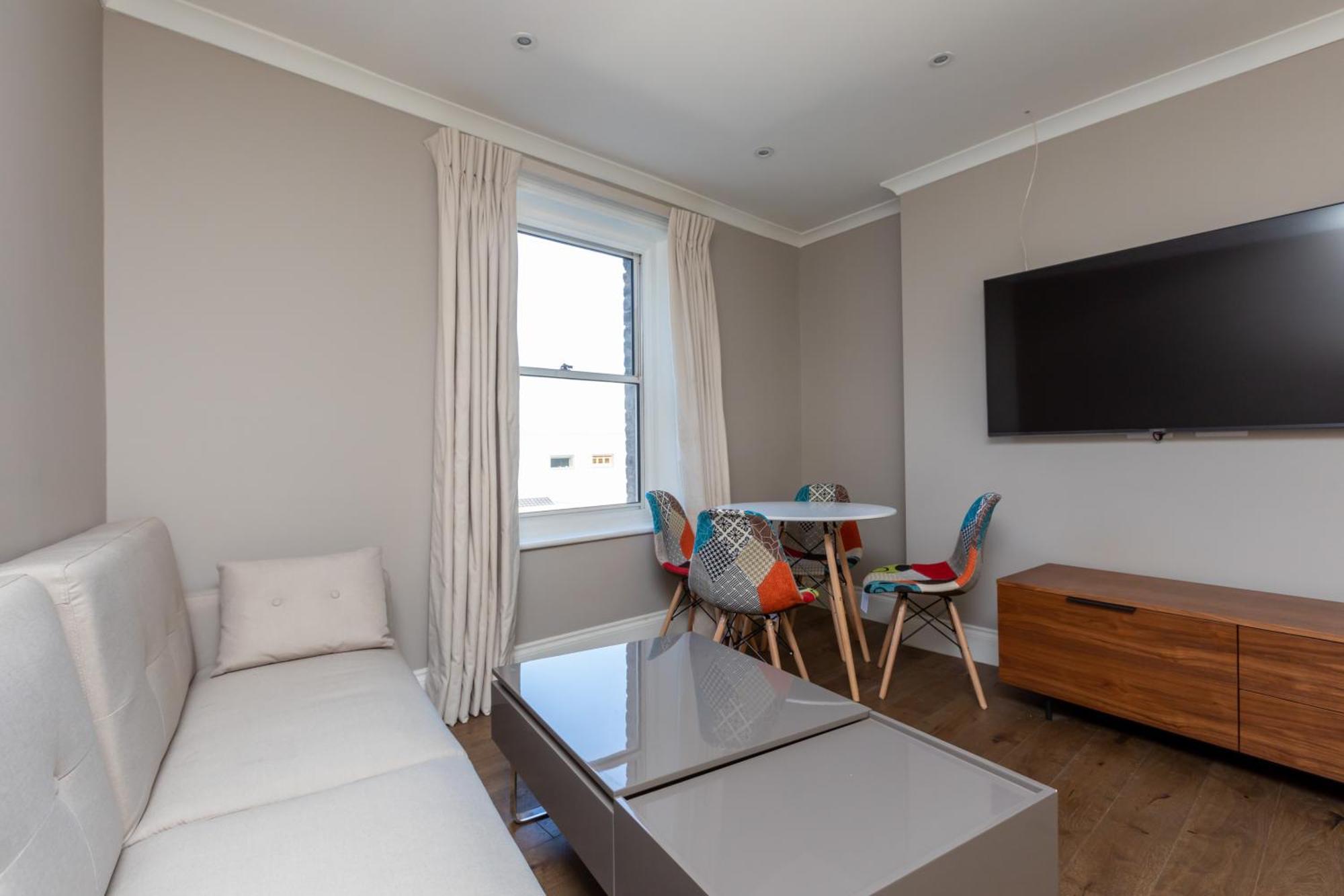 Apartment Spacious & Pristine 2bd Flat - Balham *