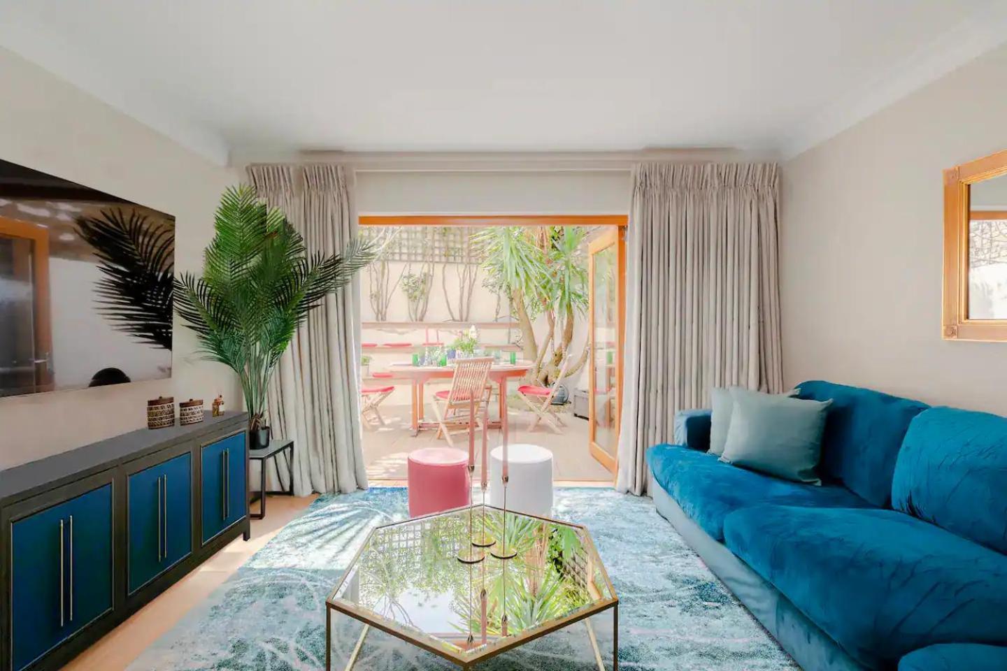 Apartment Artists Massive For Extended Families Or Couples - Terrace-ac *
