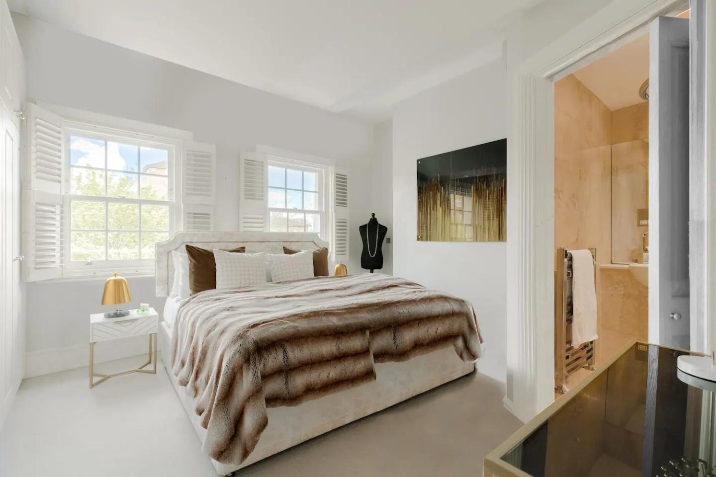 Artists Massive For Extended Families Or Couples - Terrace-ac London