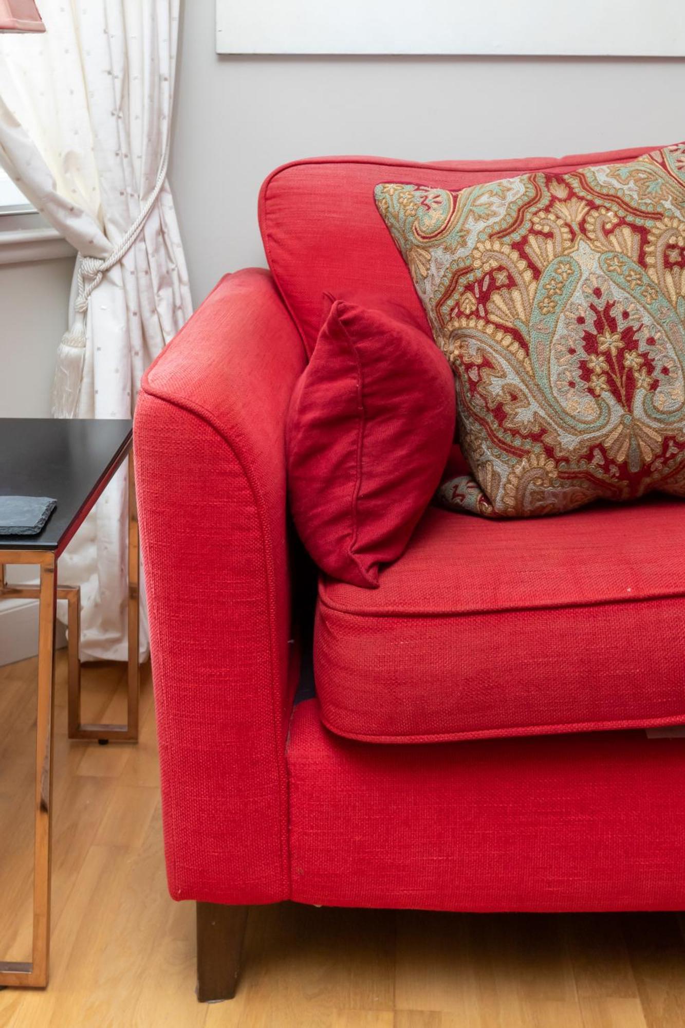 Modern Floor 2bd Flat - Kensington Apartment London