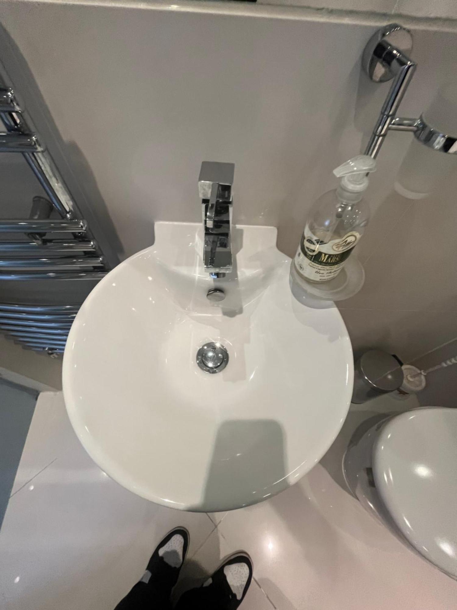 Modern Floor 2bd Flat - Kensington * London