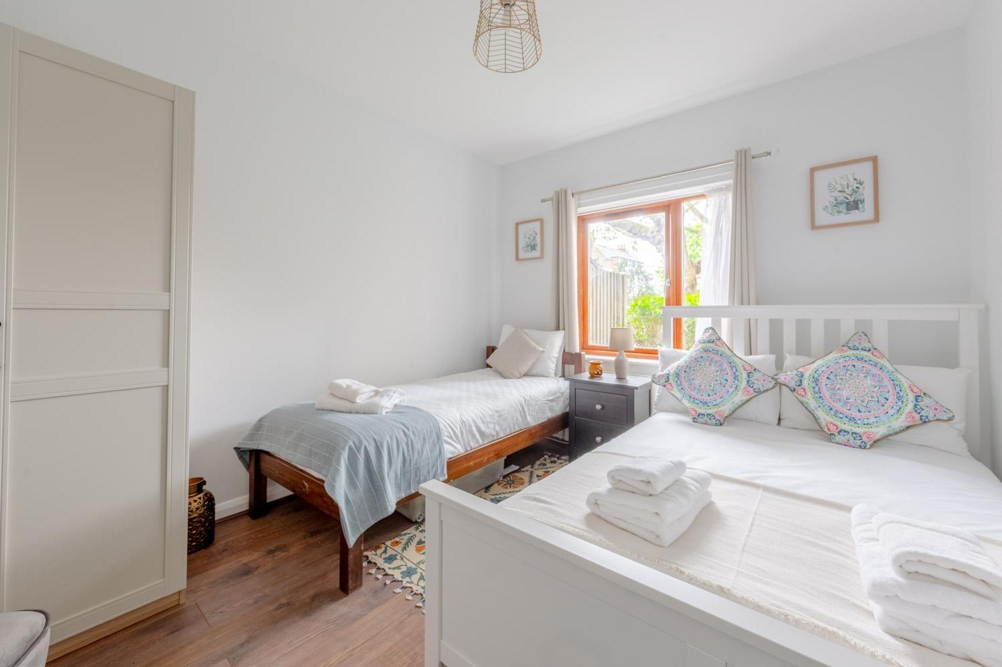 Apartment Inviting & Spacious 3bd Flat - Shadwell *