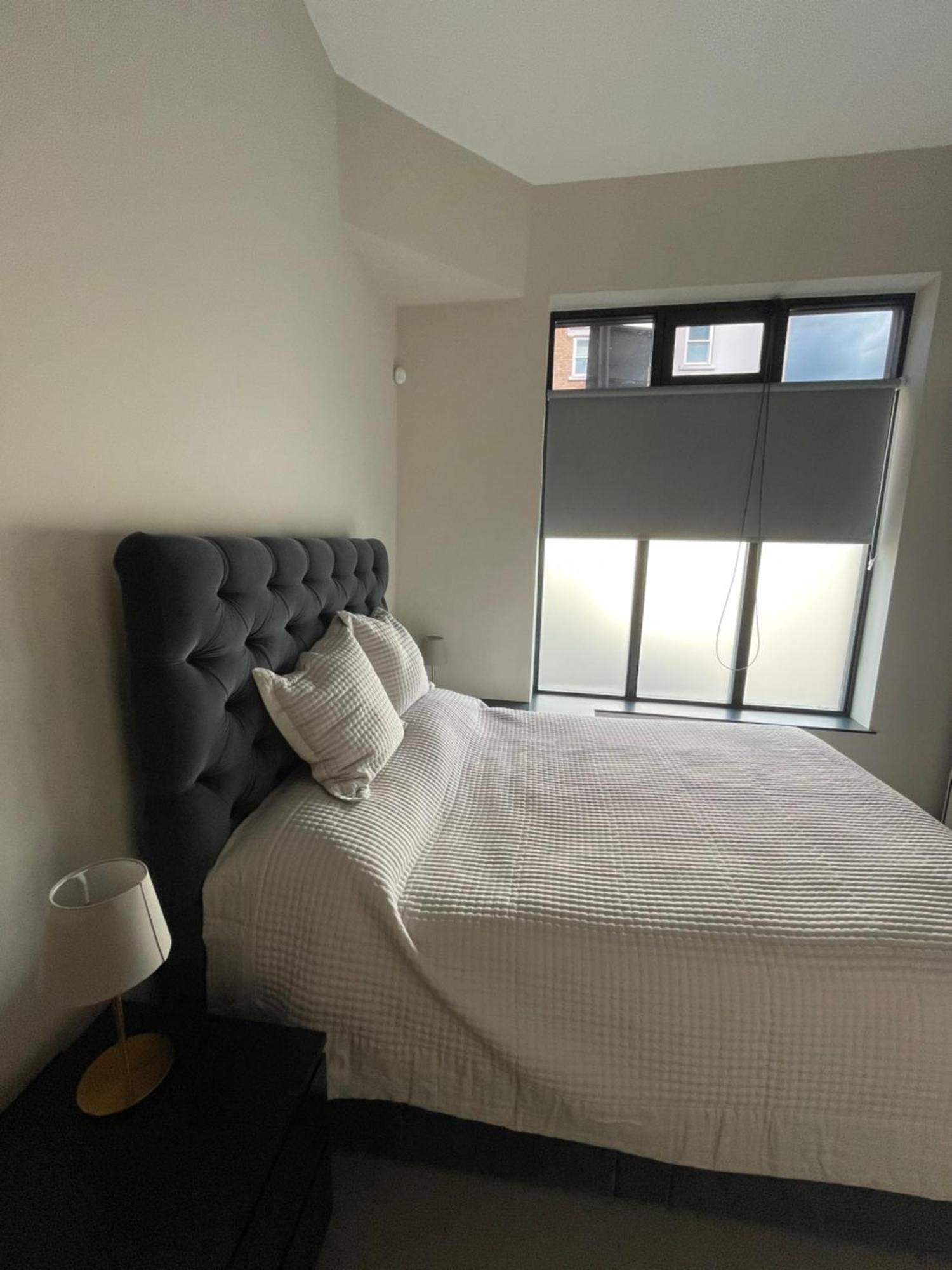 Sleek & 1bd Flat - Battersea Park Apartment *