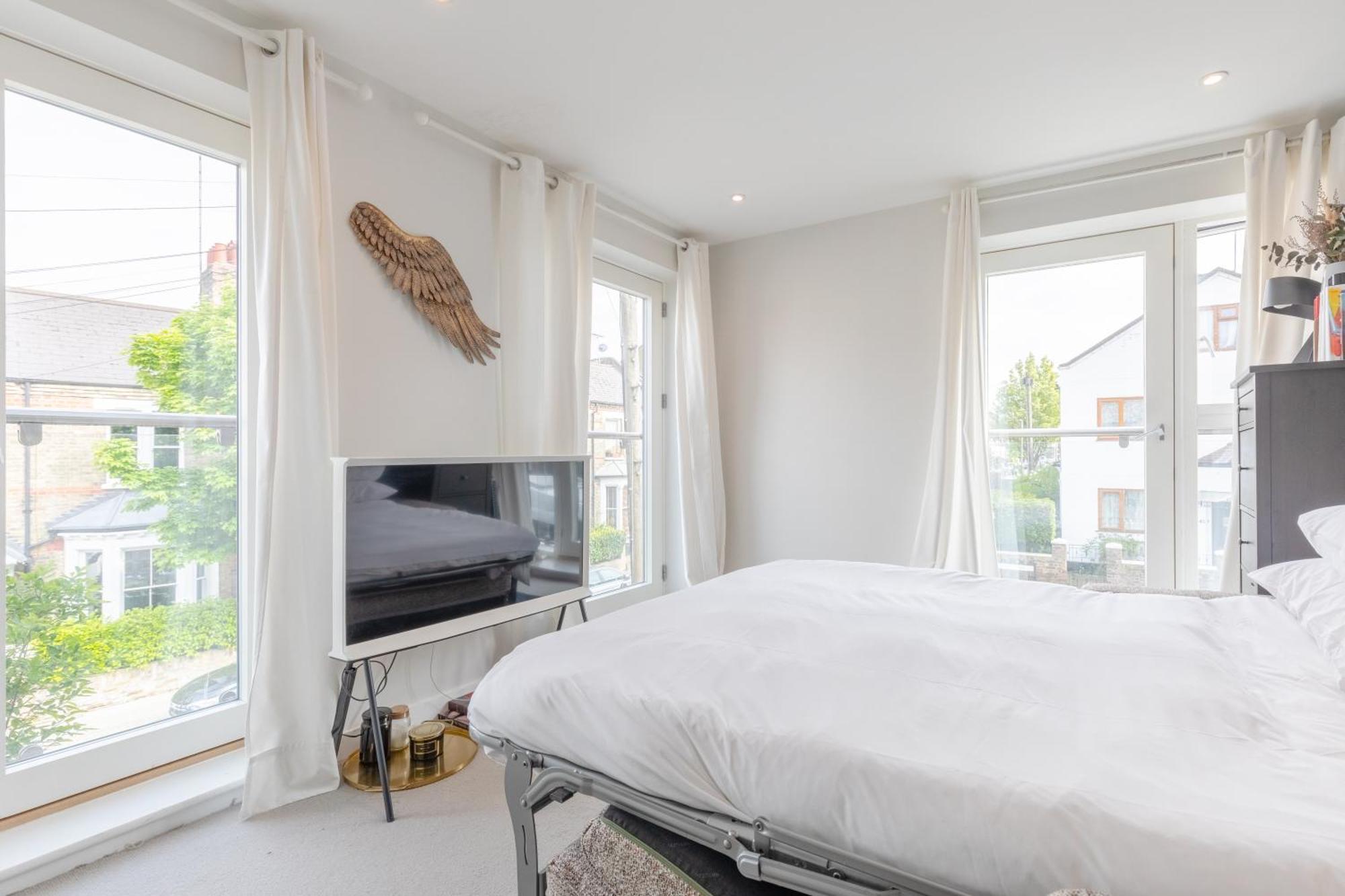 Apartment Sleek & Spacious 2bd Flat - Clapham *