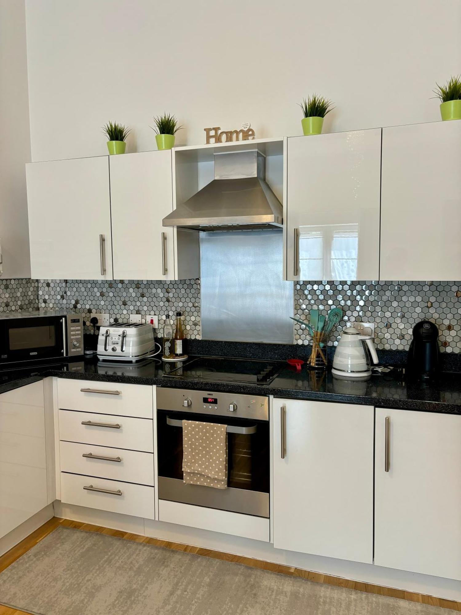 Apartamento Two Double Bedroom Duplex Flat Londres