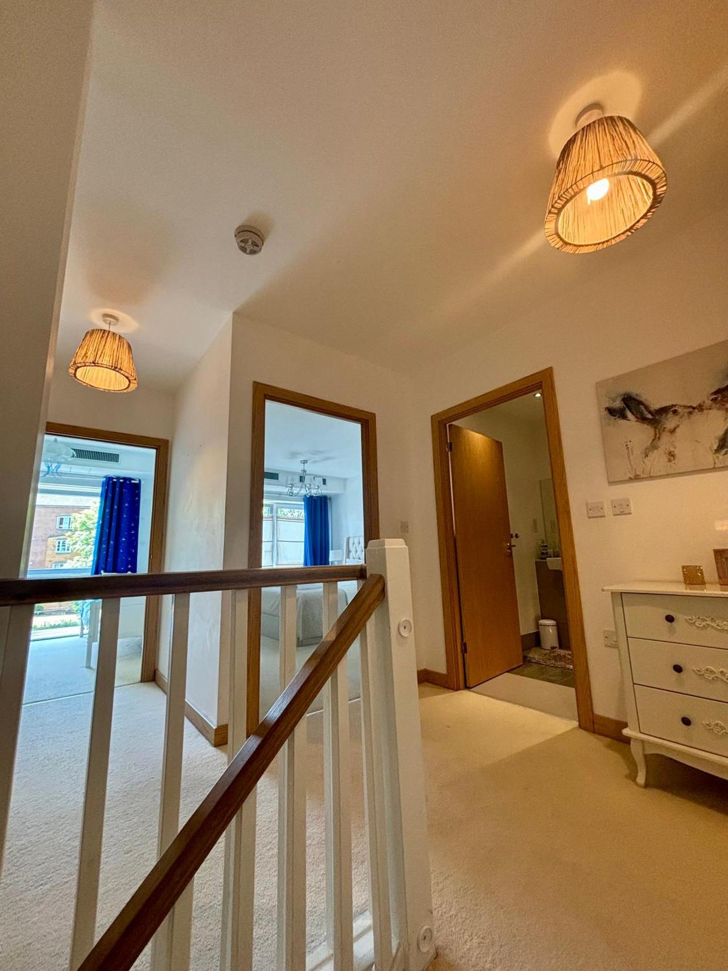 Apartamento Two Double Bedroom Duplex Flat Londres