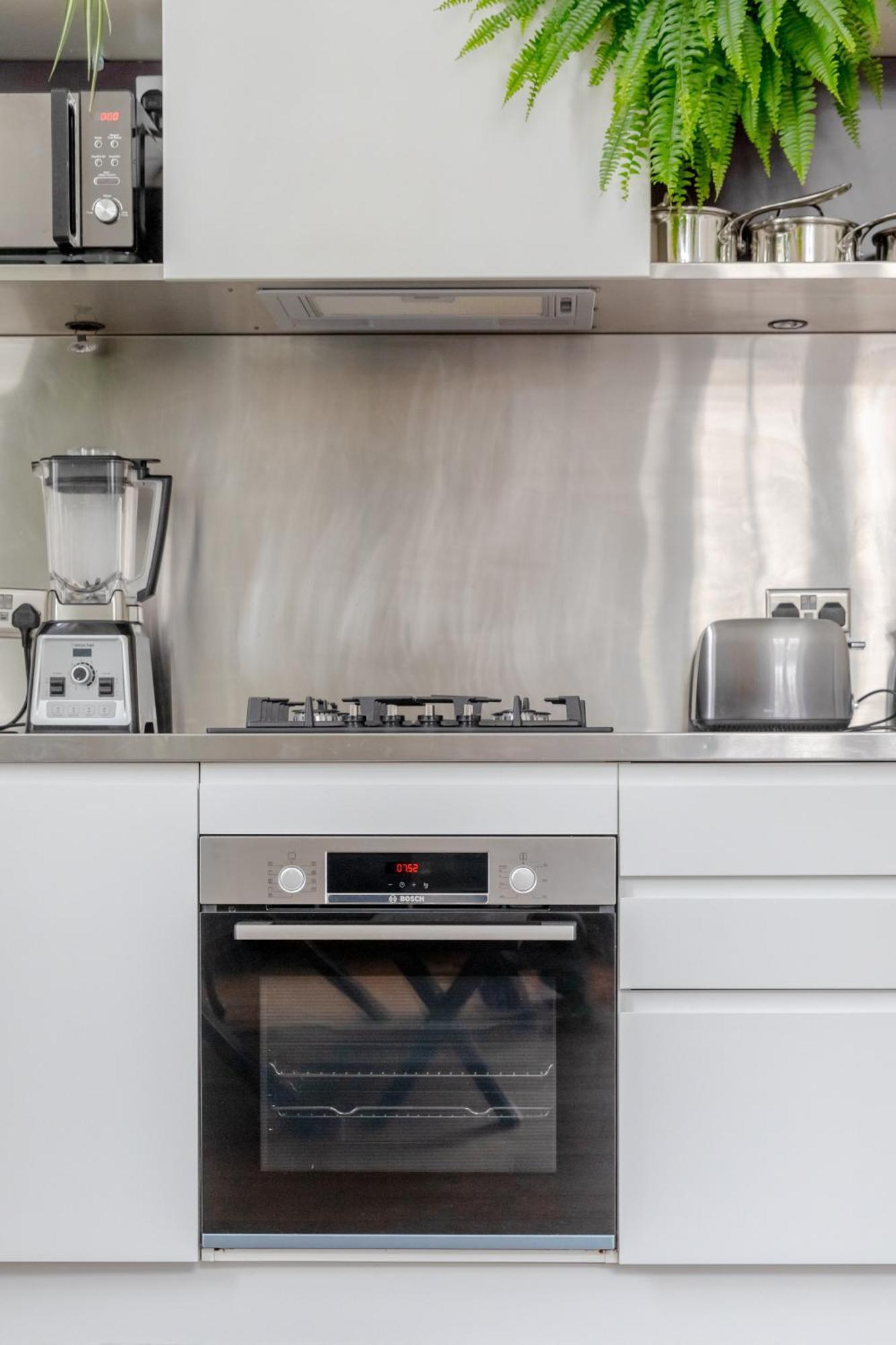 Luxurious & Chic 2bd Warehouse Flat - Old Street! Apartamento Londres