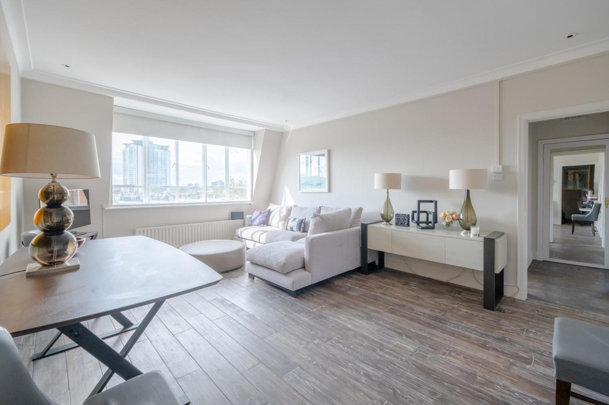 Beautifully Decorated 1bd Oasis - Earl's Court! * Londen