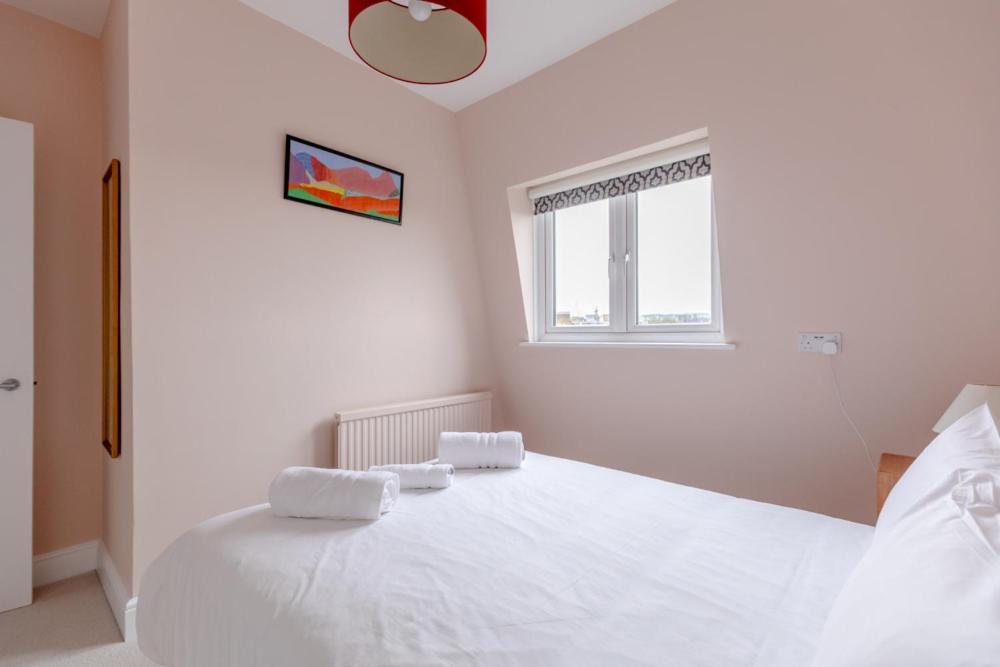 Quaint & Cosy 1 Bedroom Flat - Kensington Olympia! Apartment
