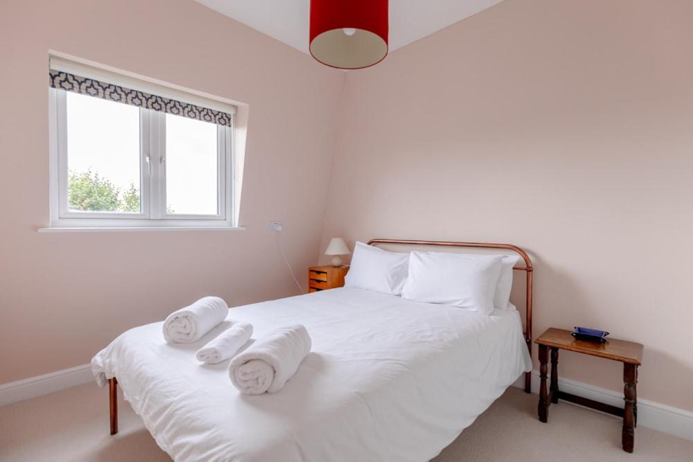 Quaint & Cosy 1 Bedroom Flat - Kensington Olympia! Apartment *