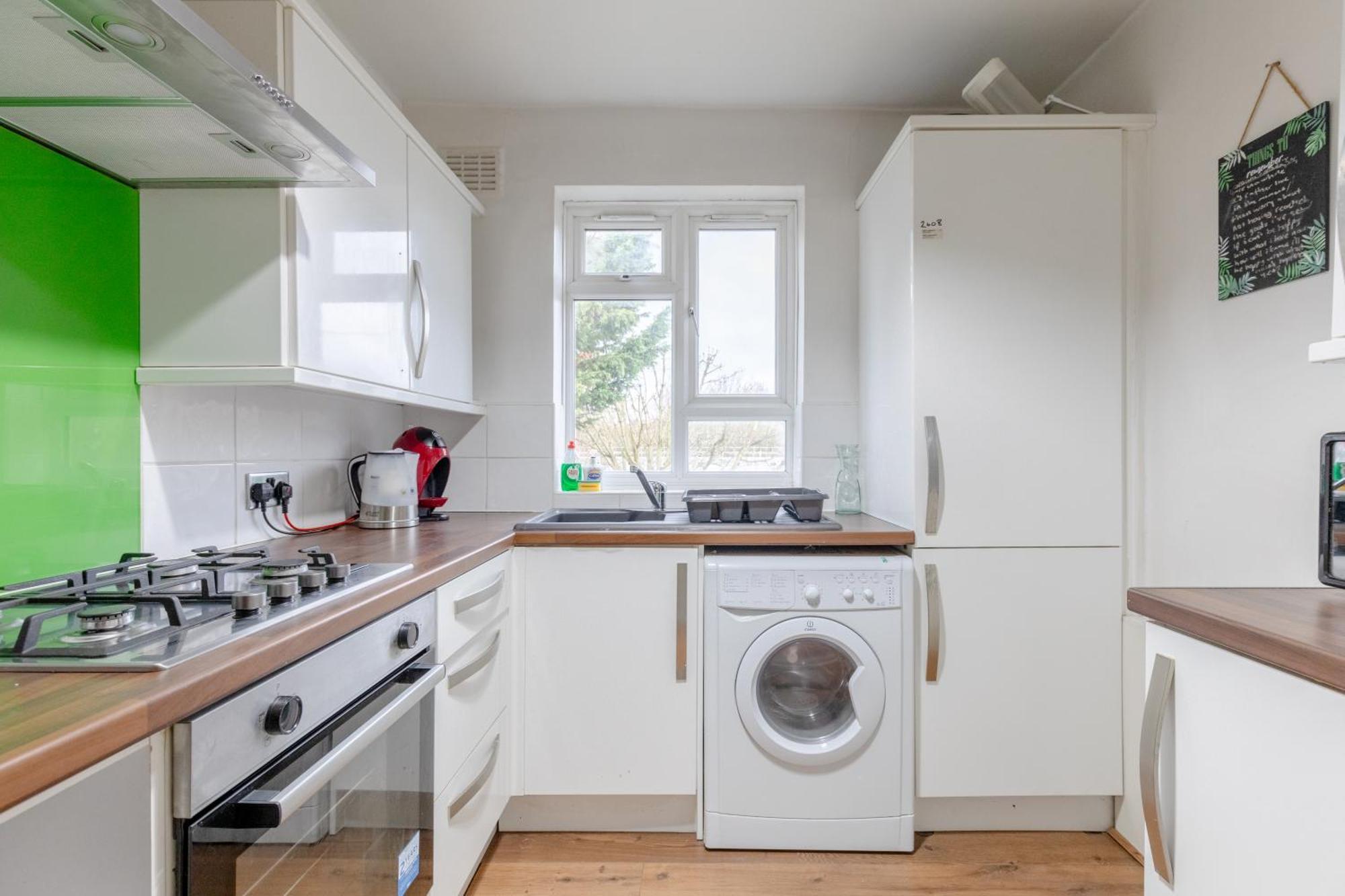 Spacious 1bd Flat - 4 Mins To Regent's Canal! *