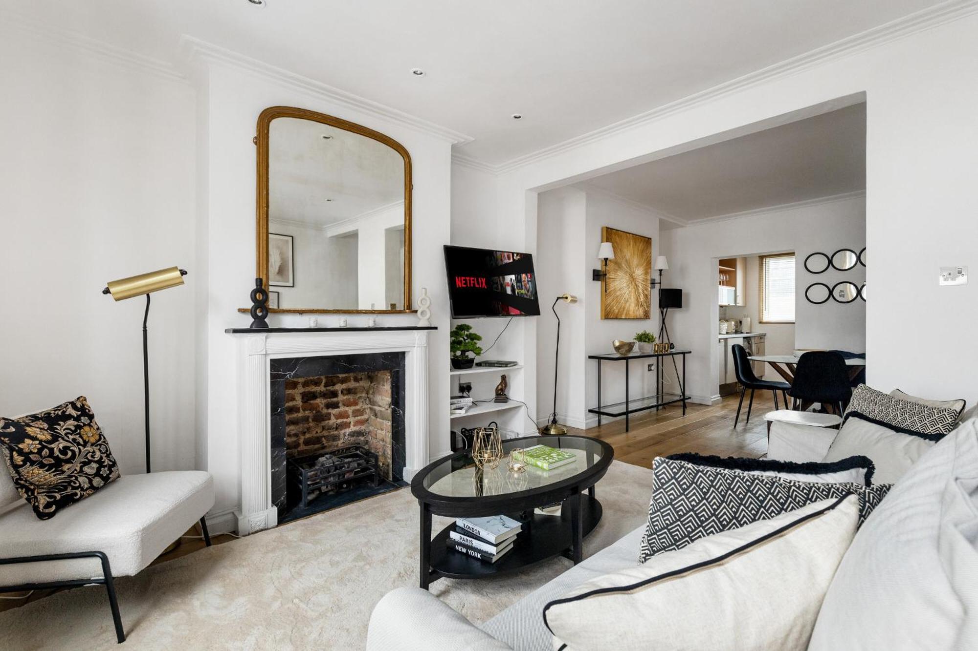 The Knightsbridge Palace By La Reserve * London