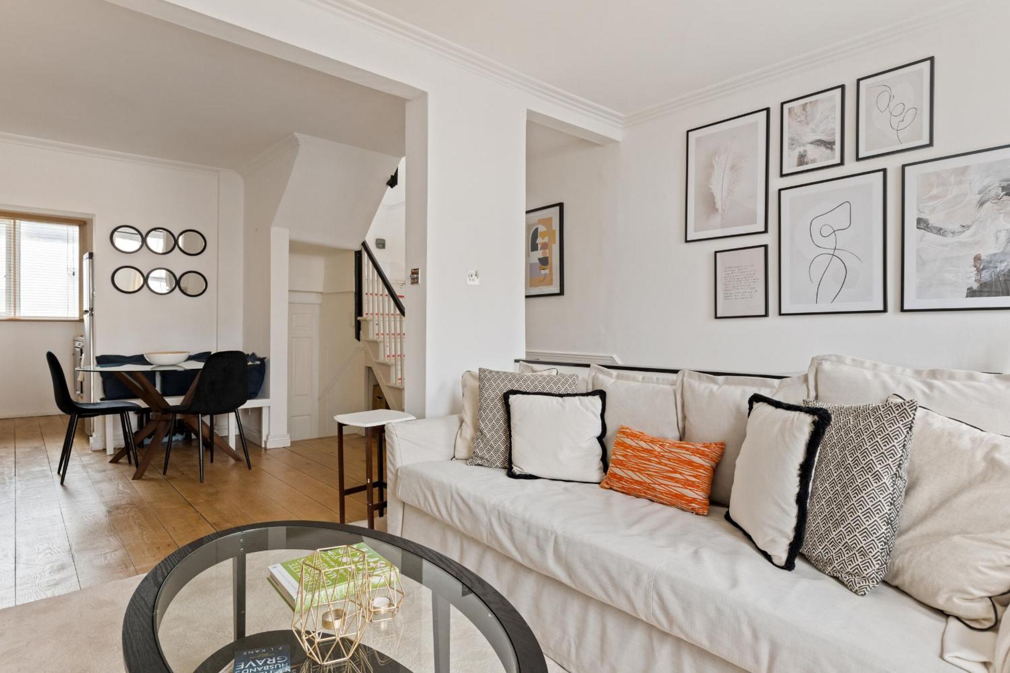 The Knightsbridge Palace By La Reserve * London