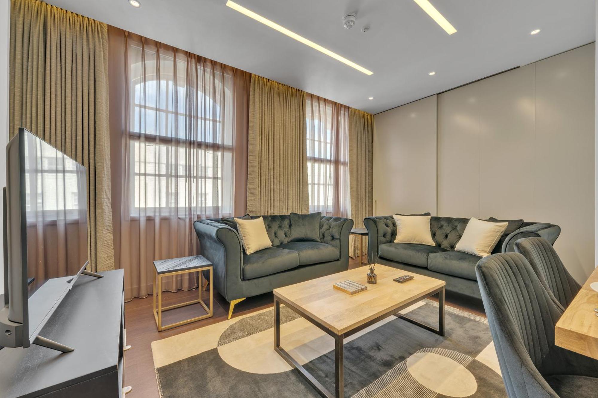 Apartment The Baker Residences *