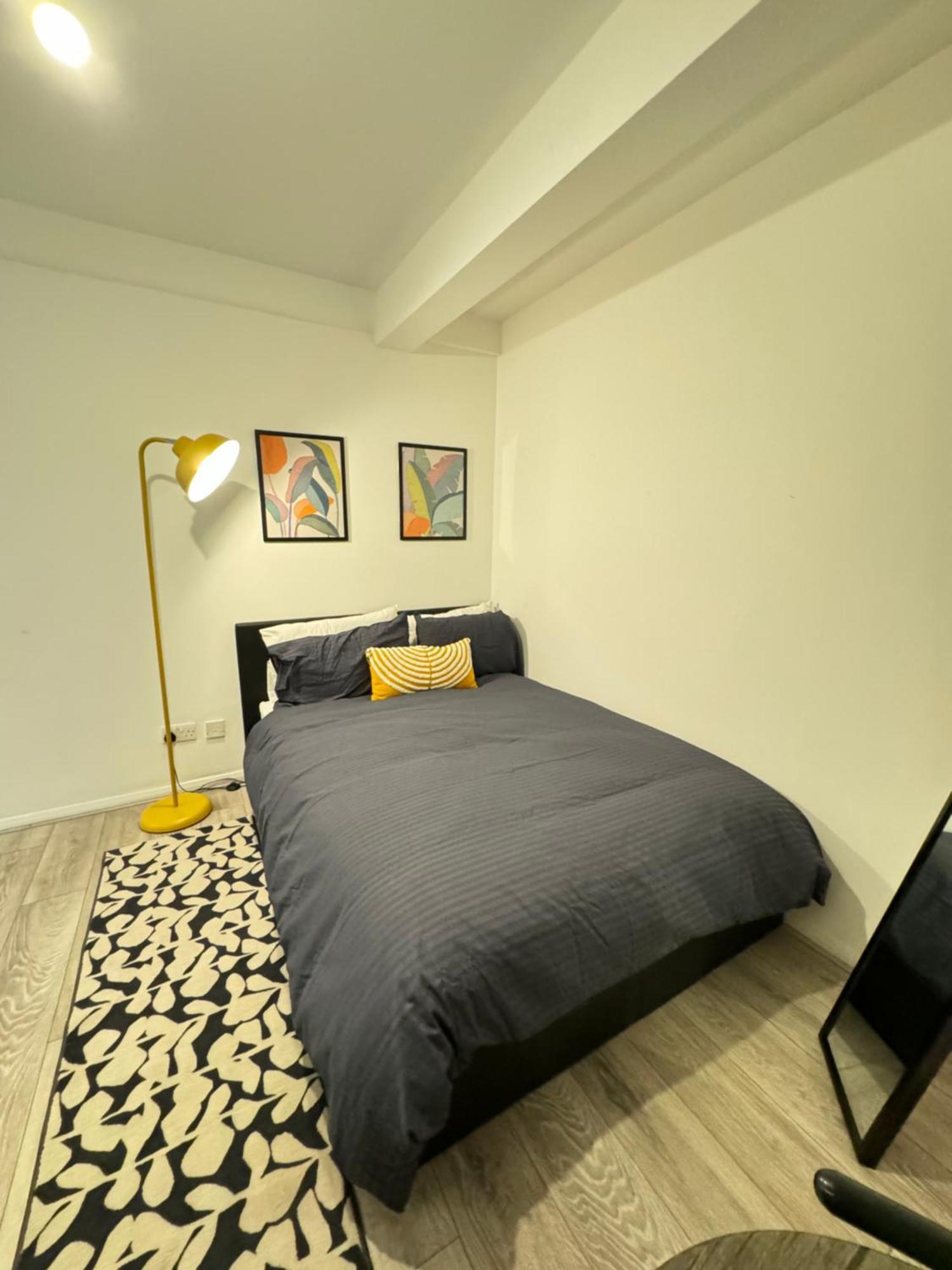 Spacious - South Kensington - Harrods *