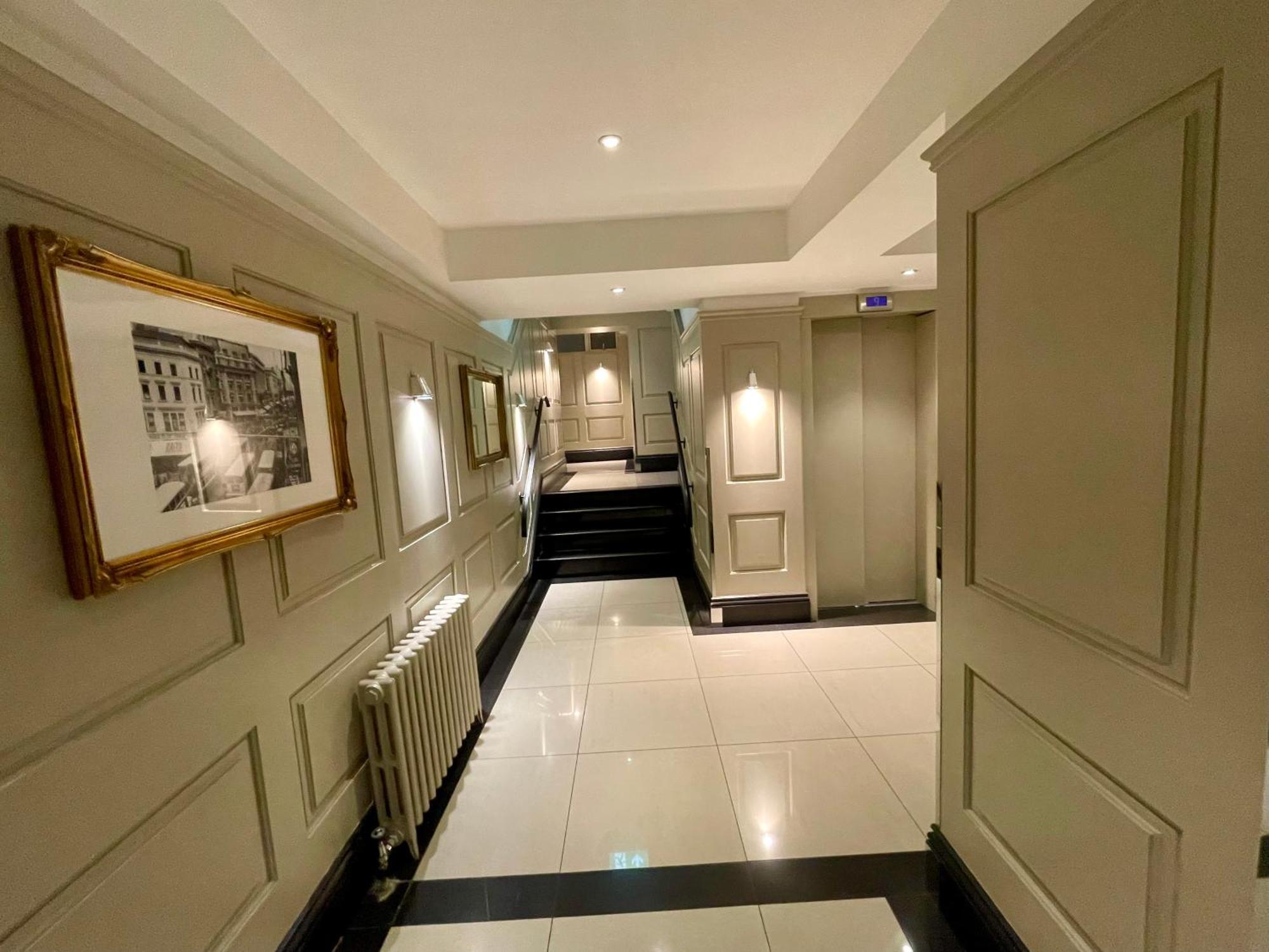 Spacious - South Kensington - Harrods Apartment