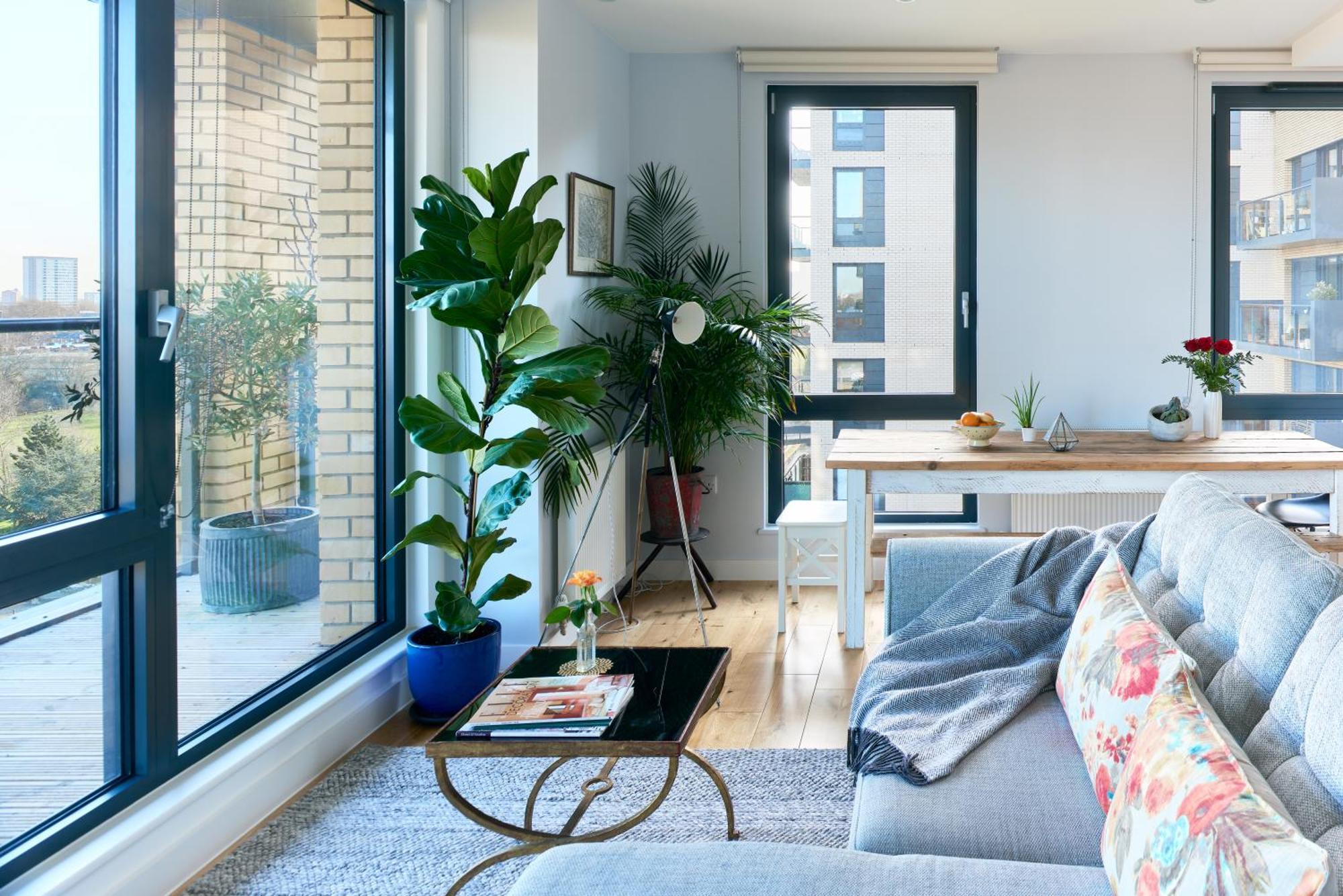 Apartment Beautiful 1 Bedroom With Balcony Near Mile End London