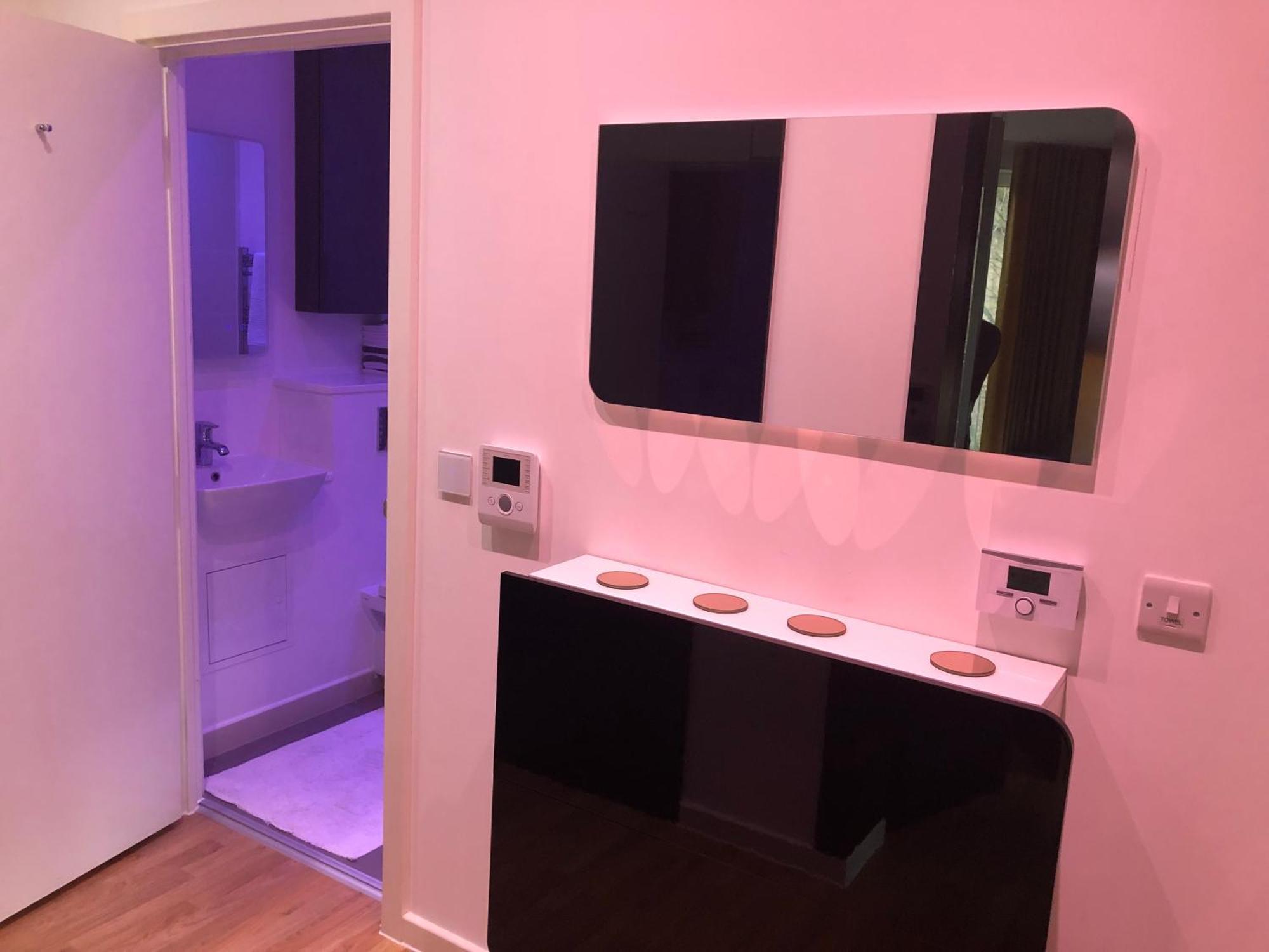 Stylish Next2 Westminster With Rooftop Apartment