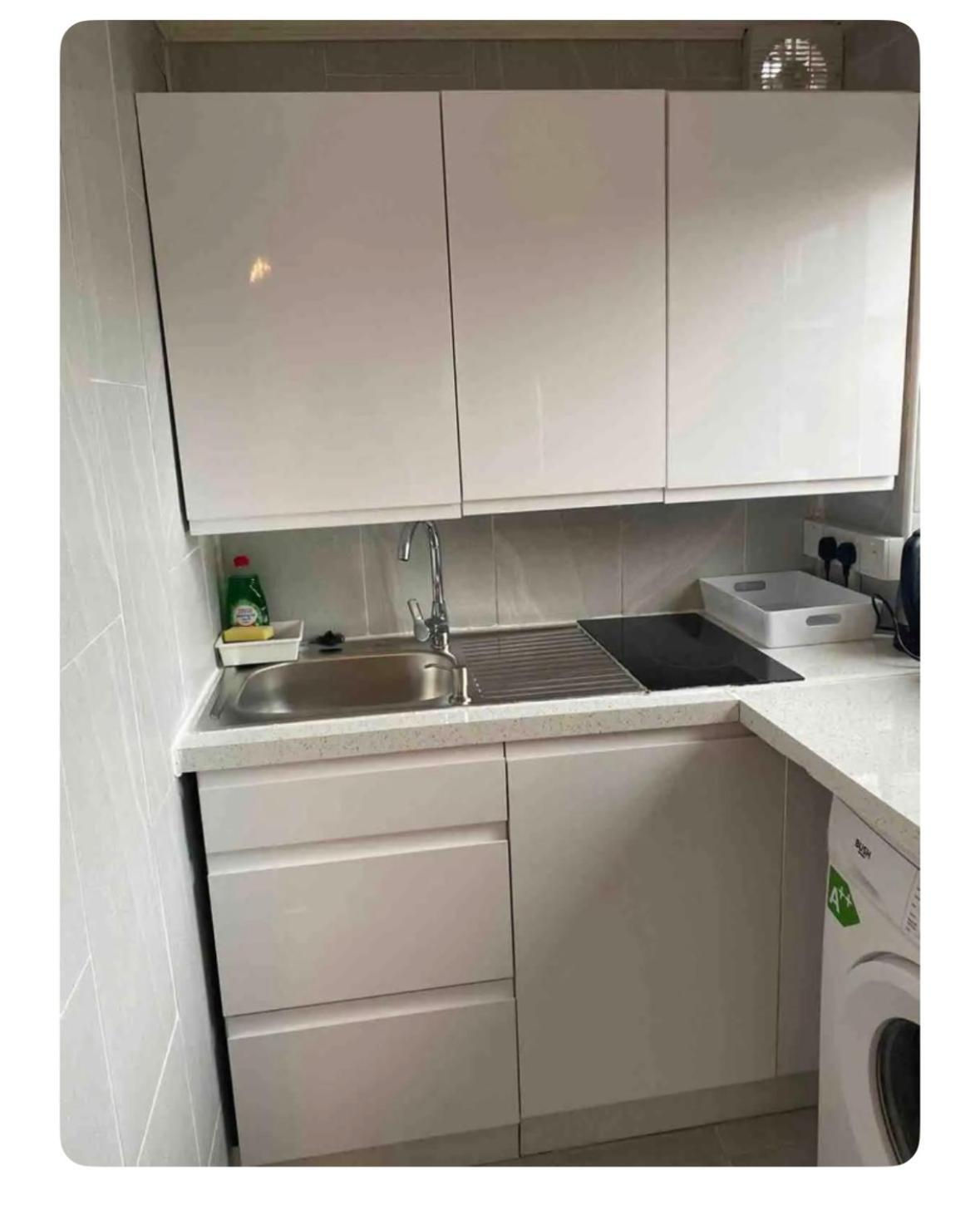 Gasthof Outhouse Fully Equipped London