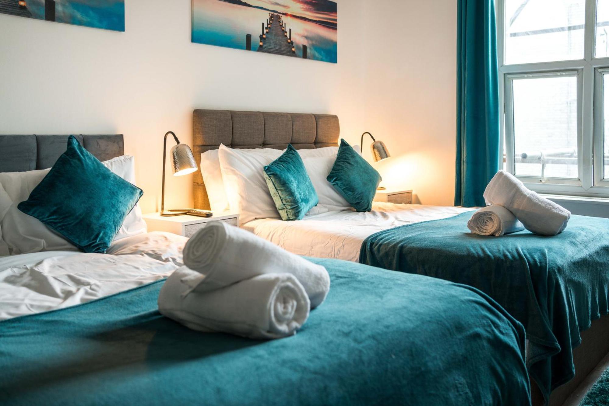 Stylish With Wifi And Easy Access To Apartment London