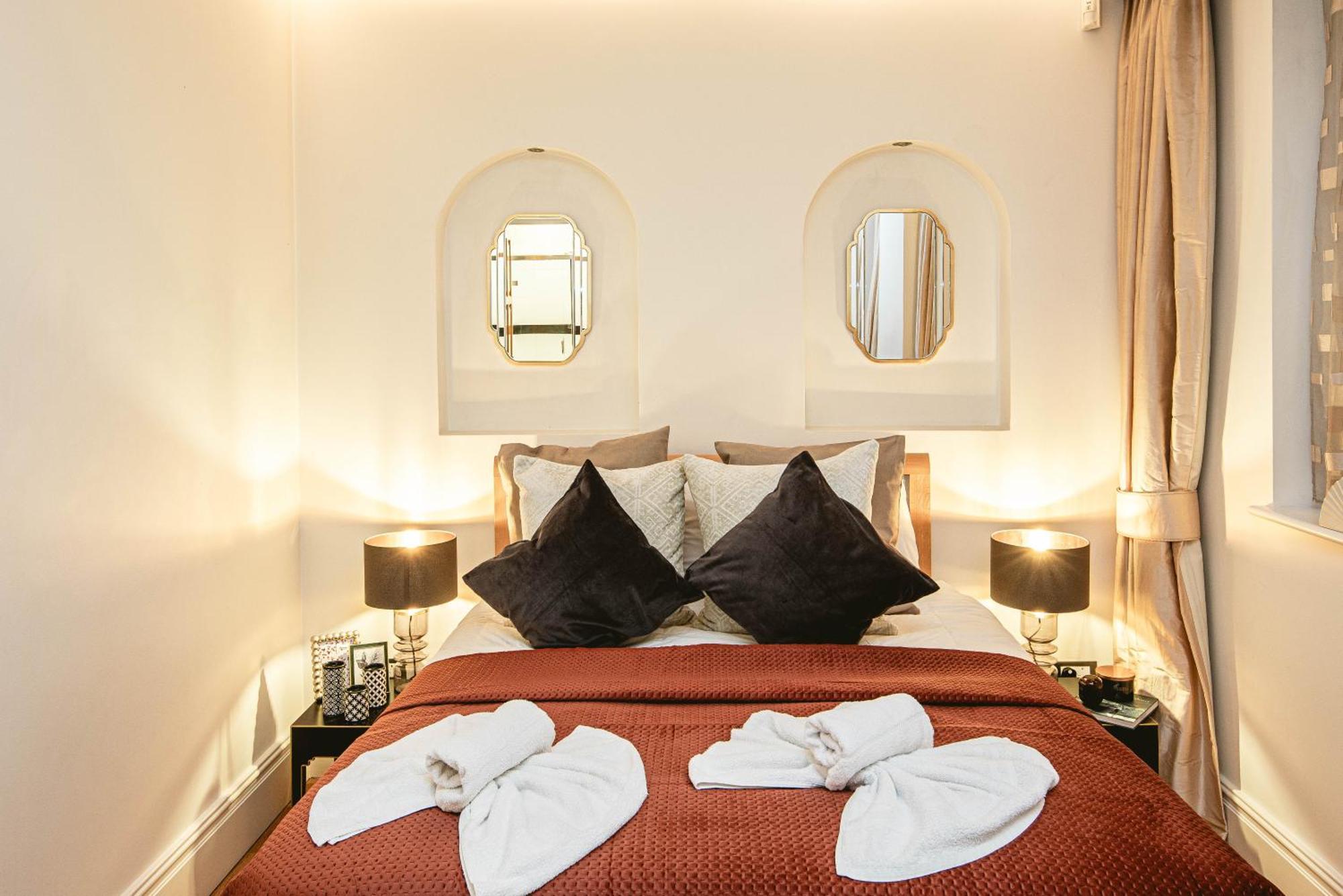 Mayfair-dreamhouse-ac-selfridges-oxfordstreet-superluxury Apartment London