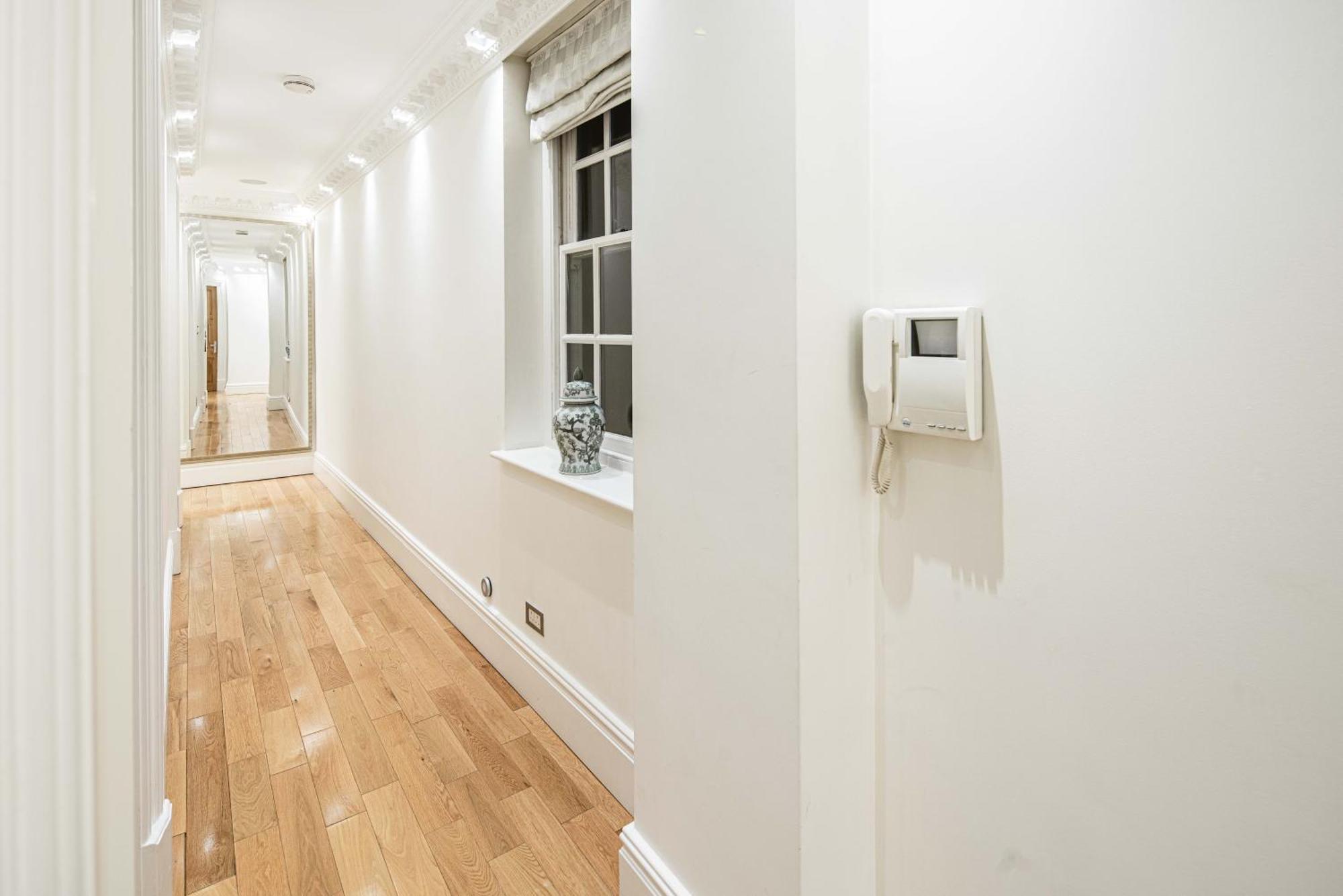 Mayfair-dreamhouse-ac-selfridges-oxfordstreet-superluxury Apartment London
