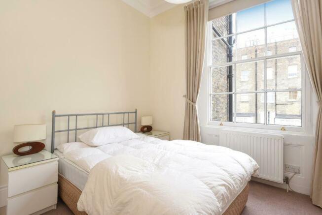 Spacious 3bedroom Flat In Paddington