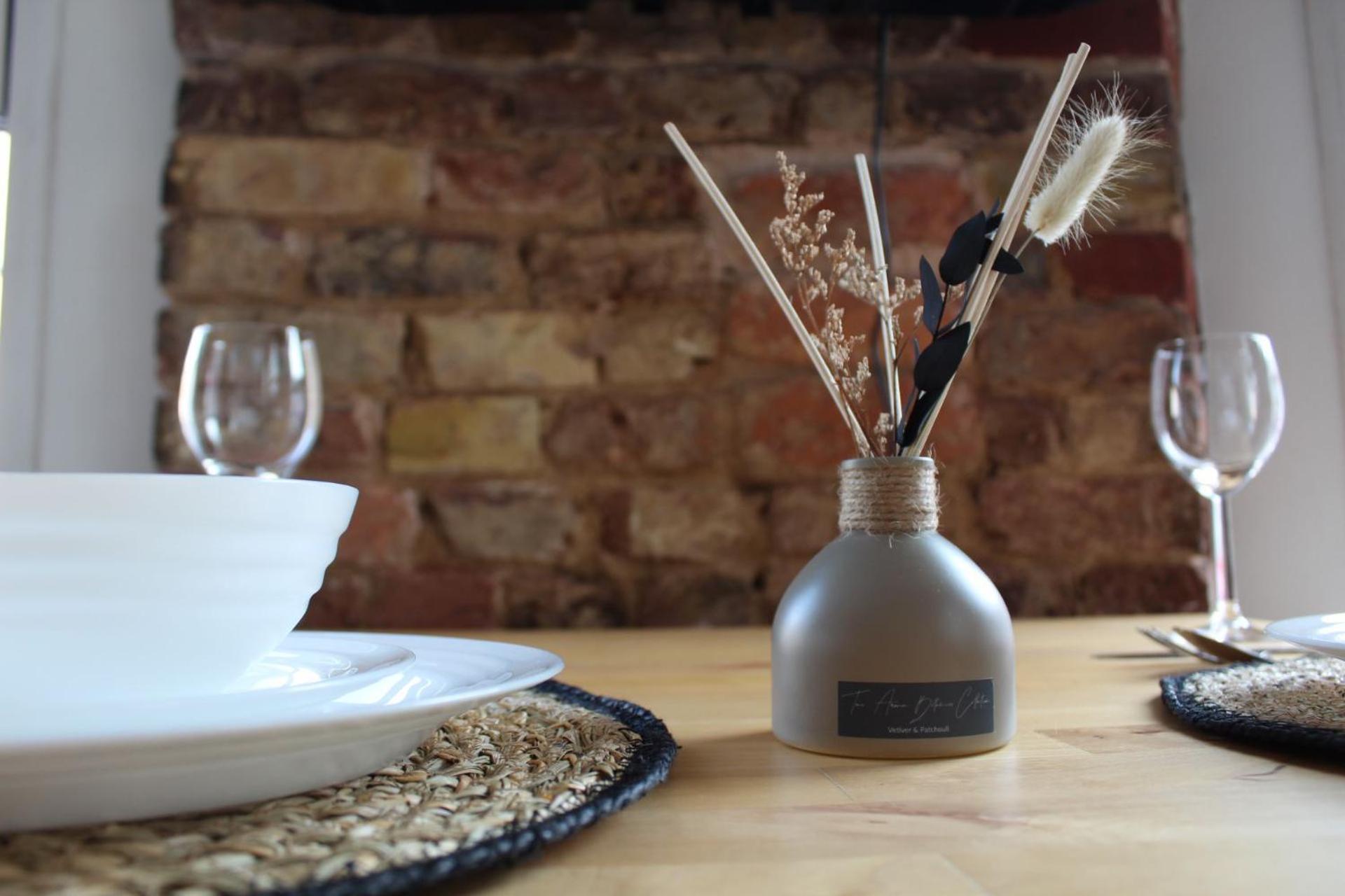 Rustic Hideout Contractor Friendly Spacious Apartamento Londres