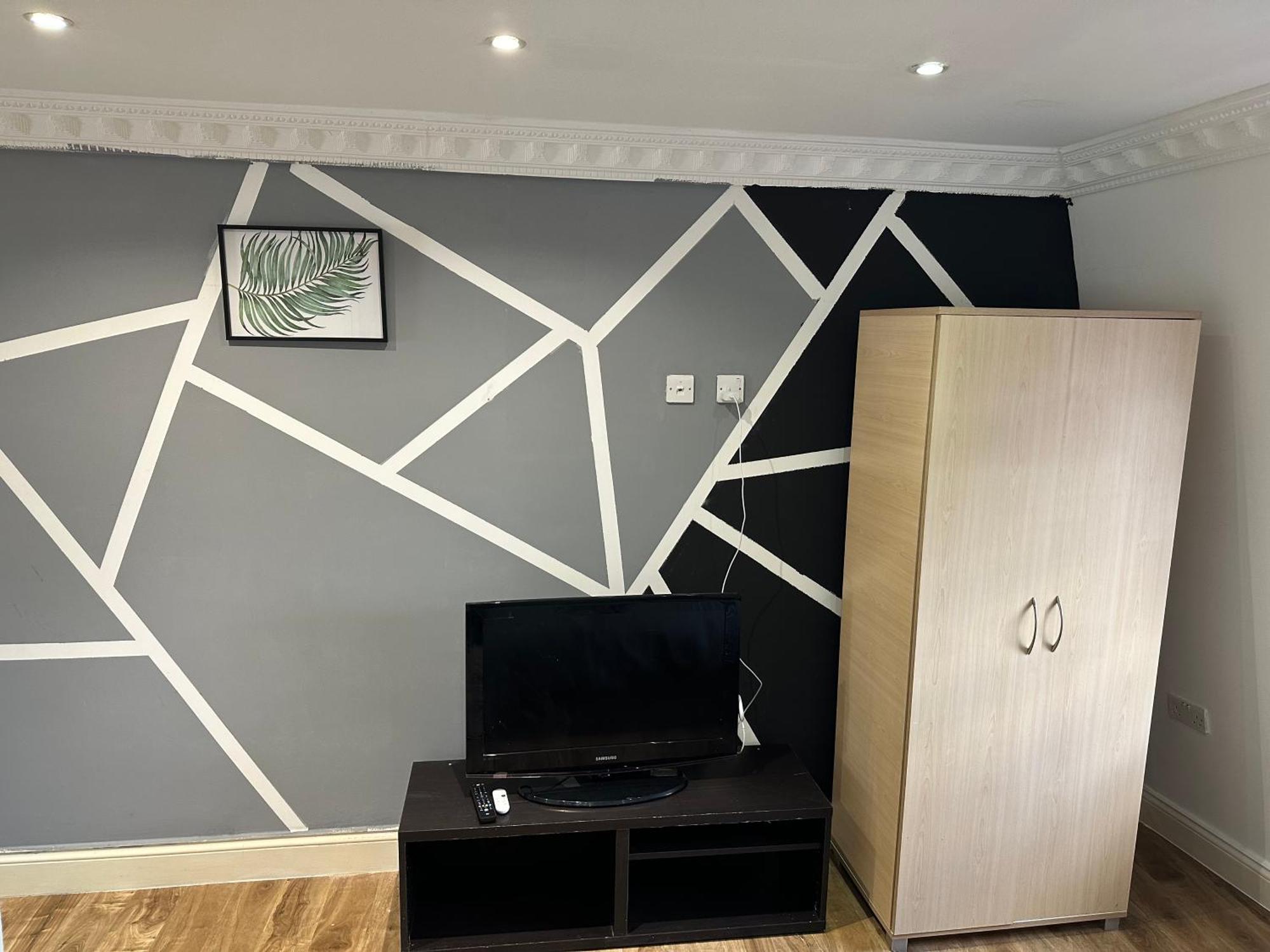 1 Bedroom S8
