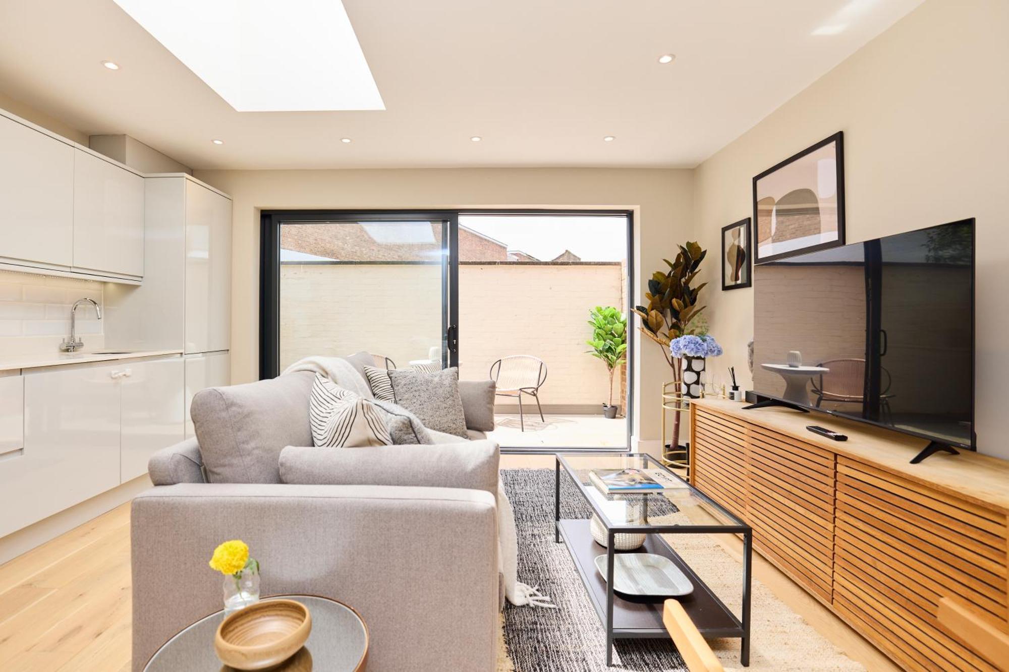 Appartement The Brixton Hill Place - Exquisite 2bdr Flat With Terrace Londen